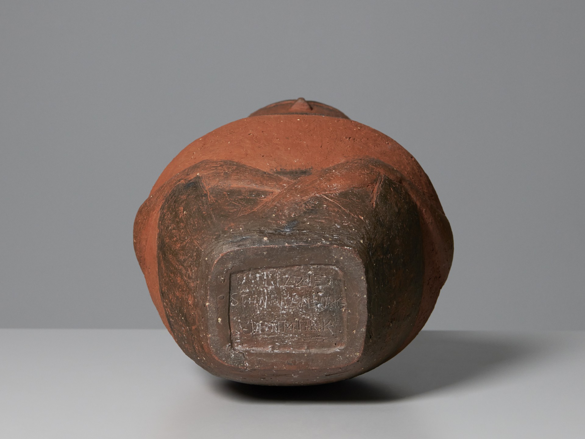 Vase image 6