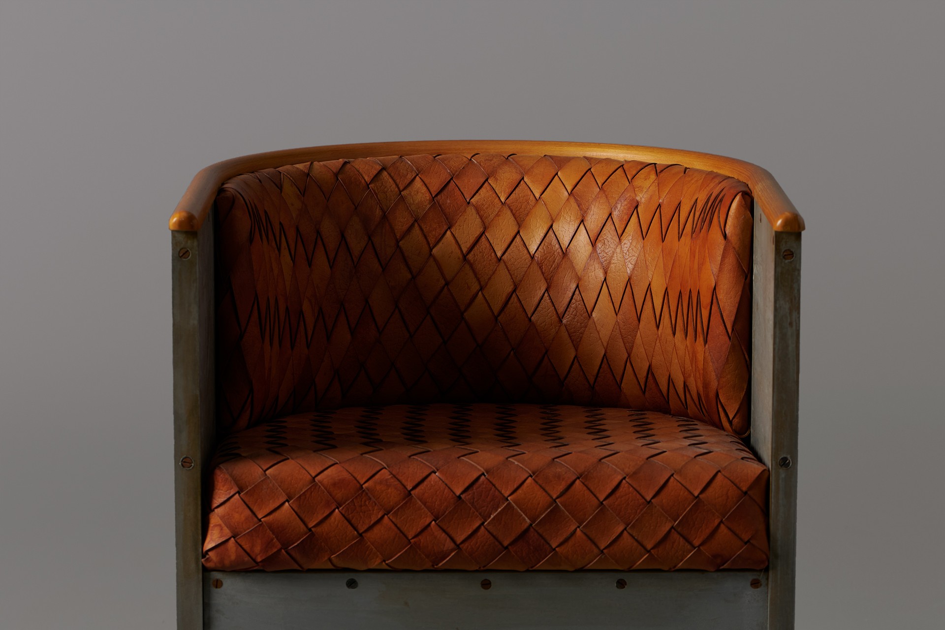 'Aluminum Armchair' image 4