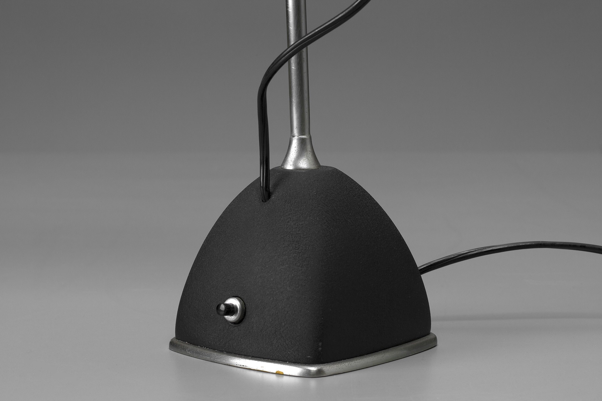 Table Lamp image 4