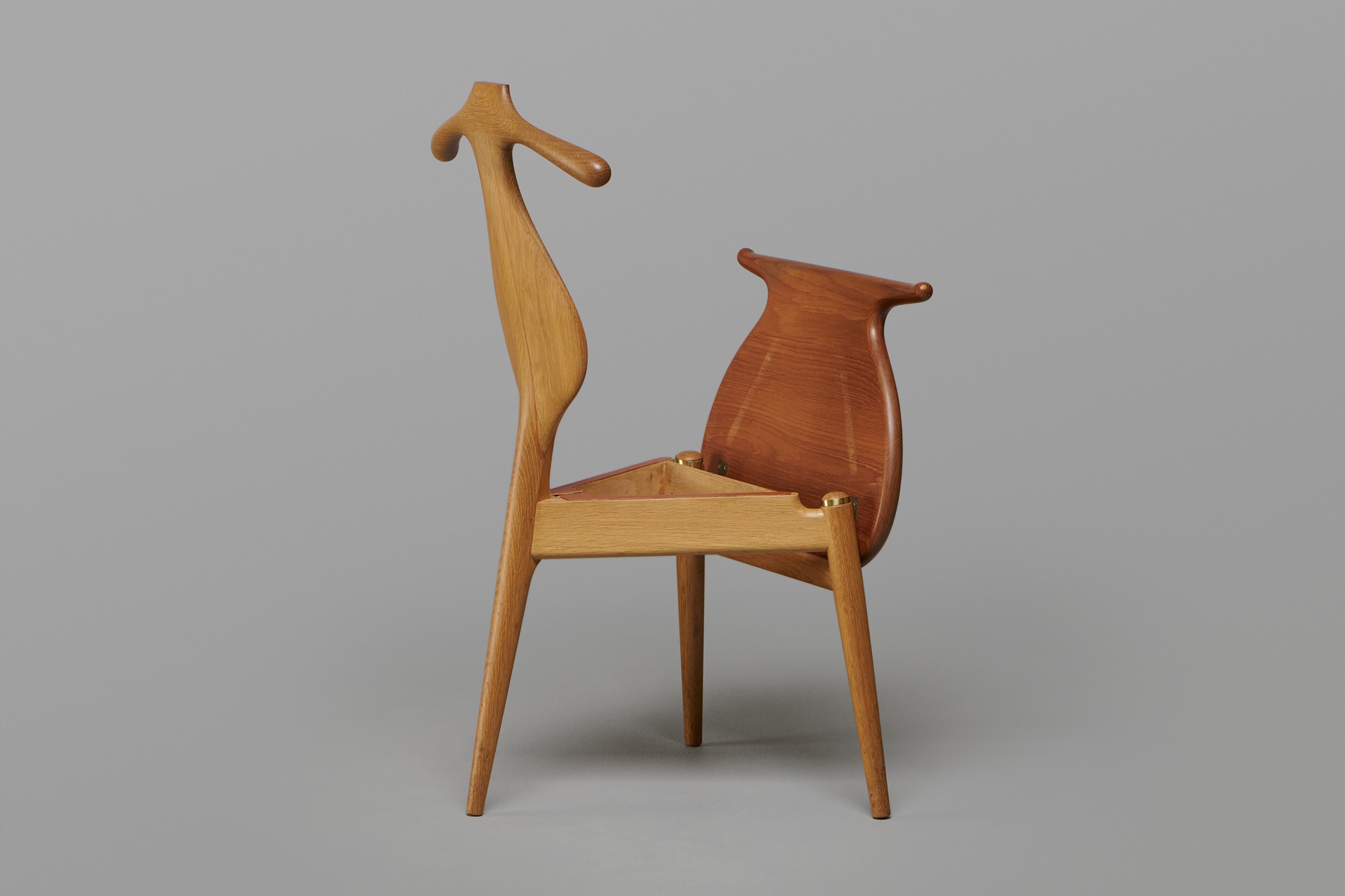 'Valet' Chair, Model no. JH 540 image 5