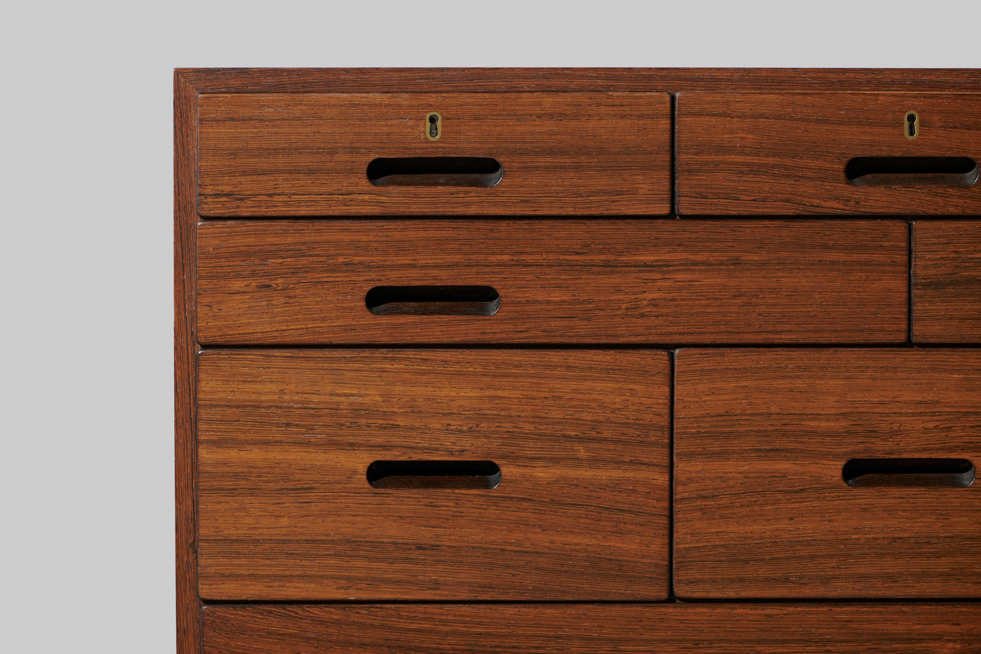 Chest of Drawers image 5