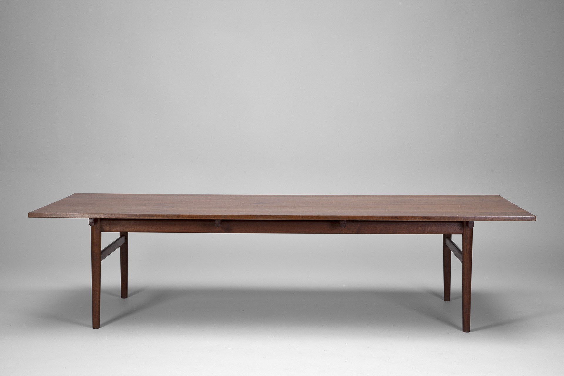 Dining Table image 2