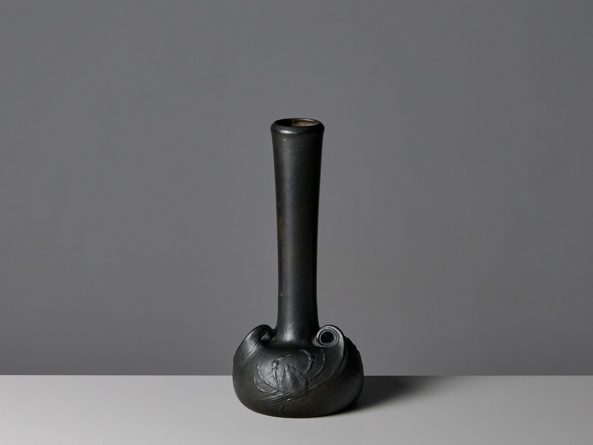 Vase image 3
