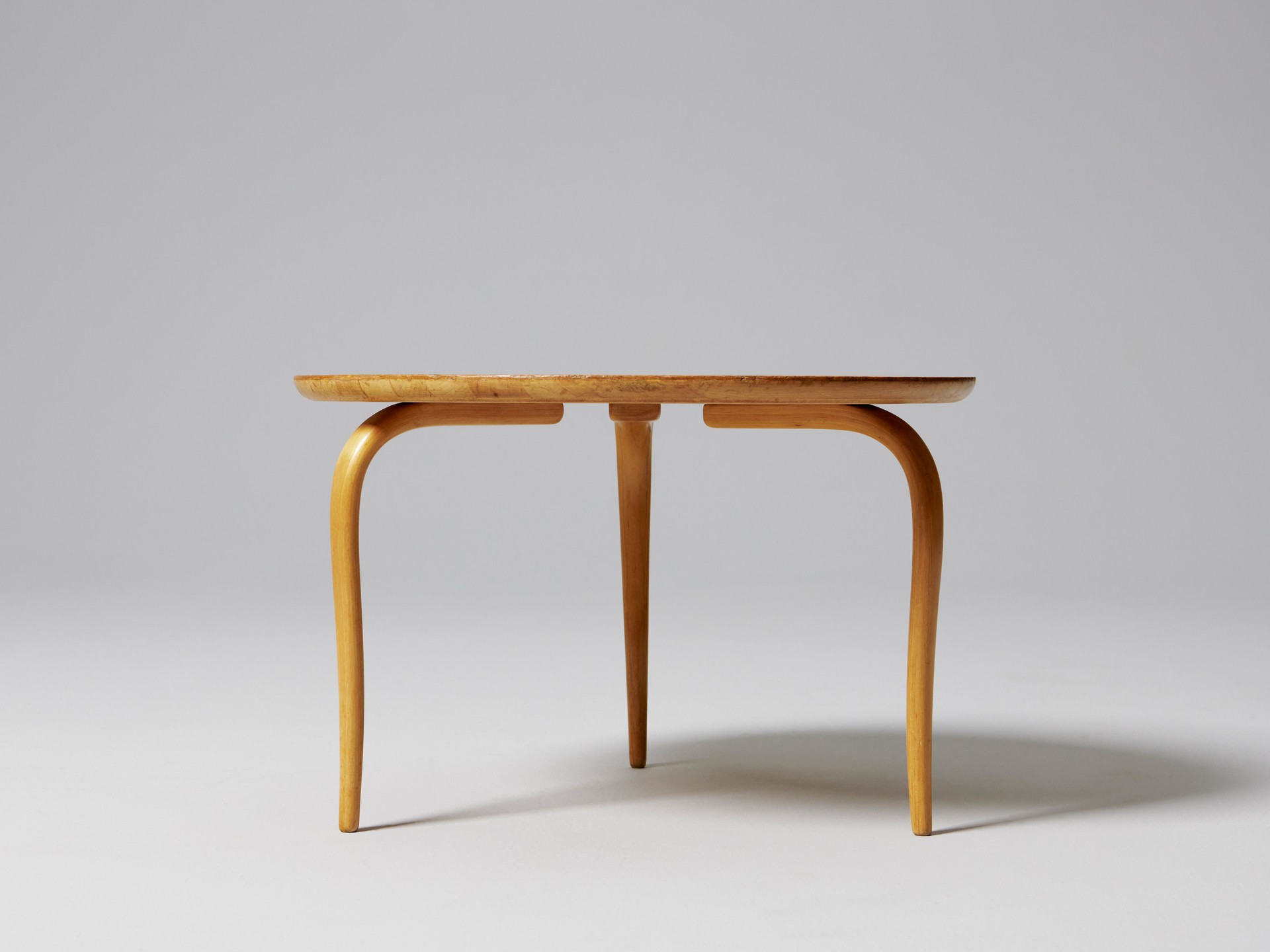 'Annika' Table image 3