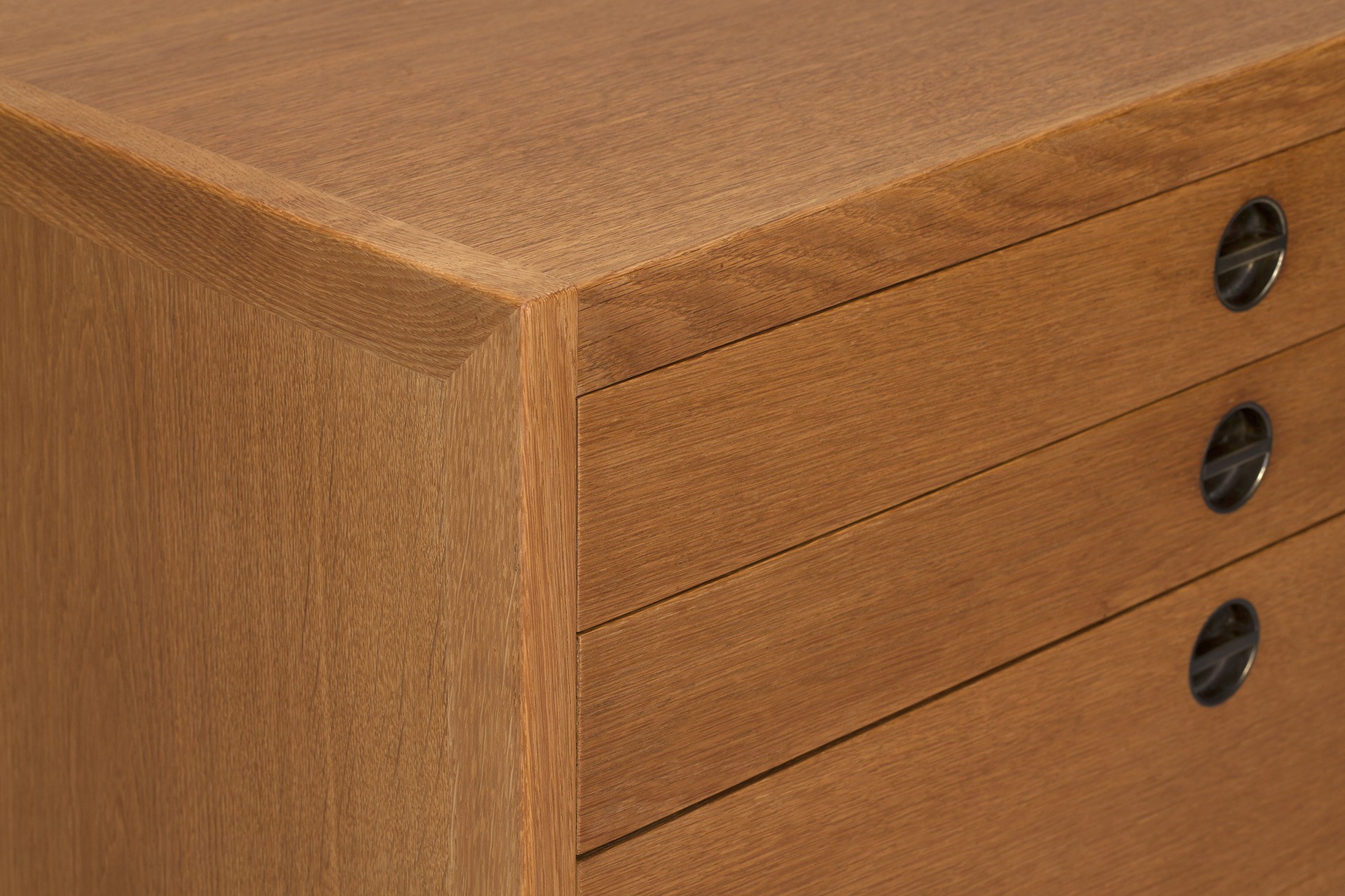 Chest Of Drawers image 3