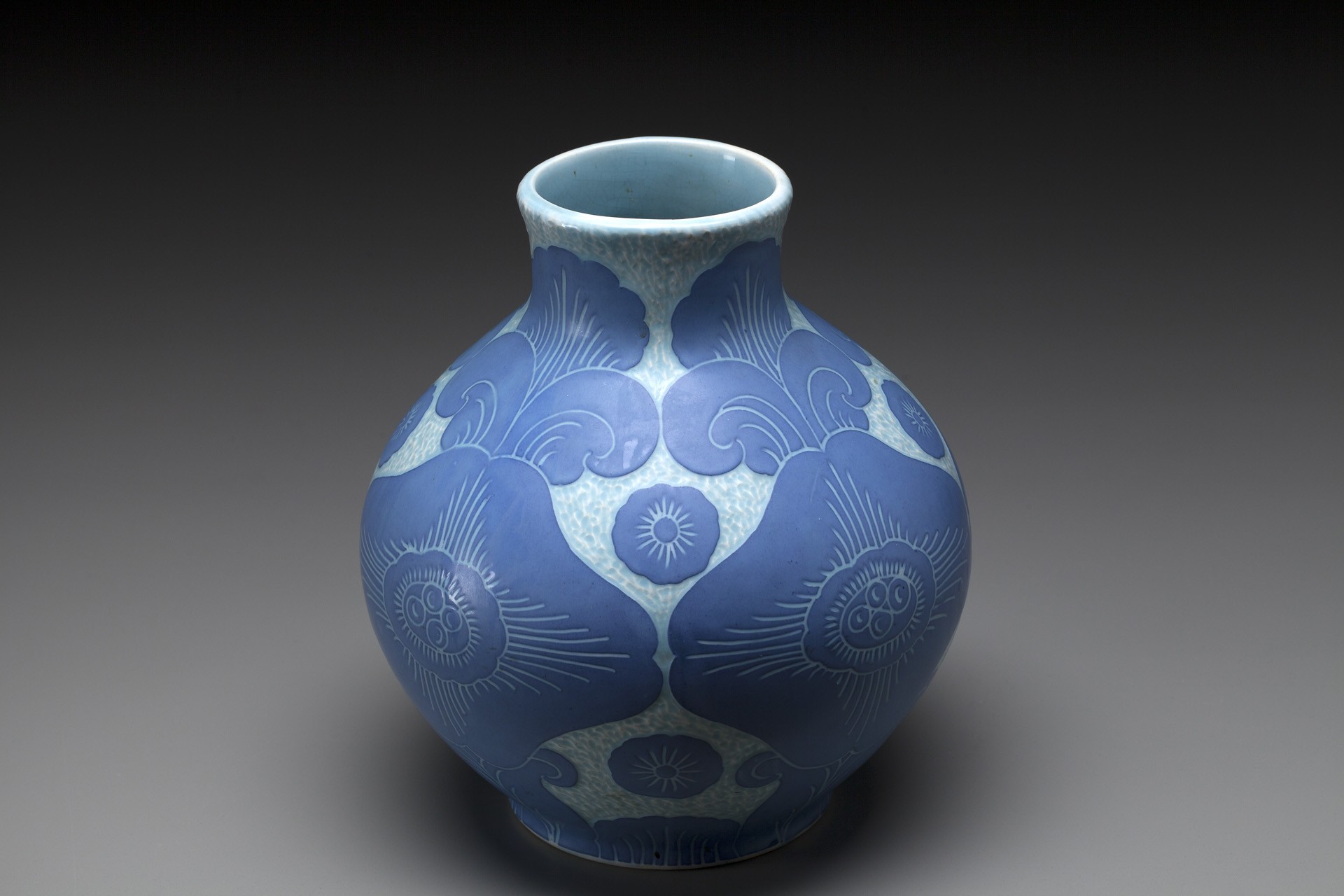 Josef Ekberg Vase image 3