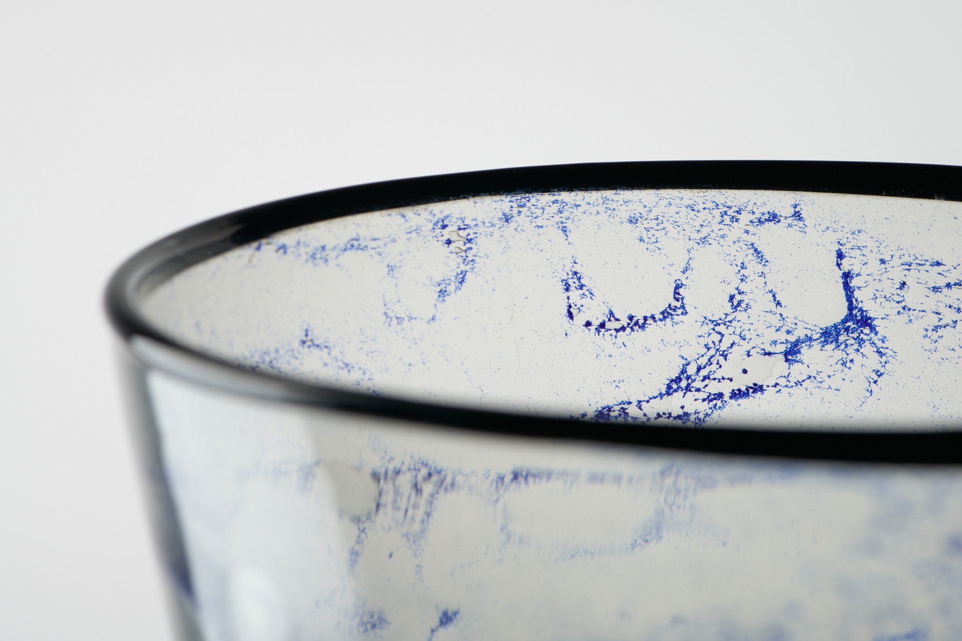 Vase image 3