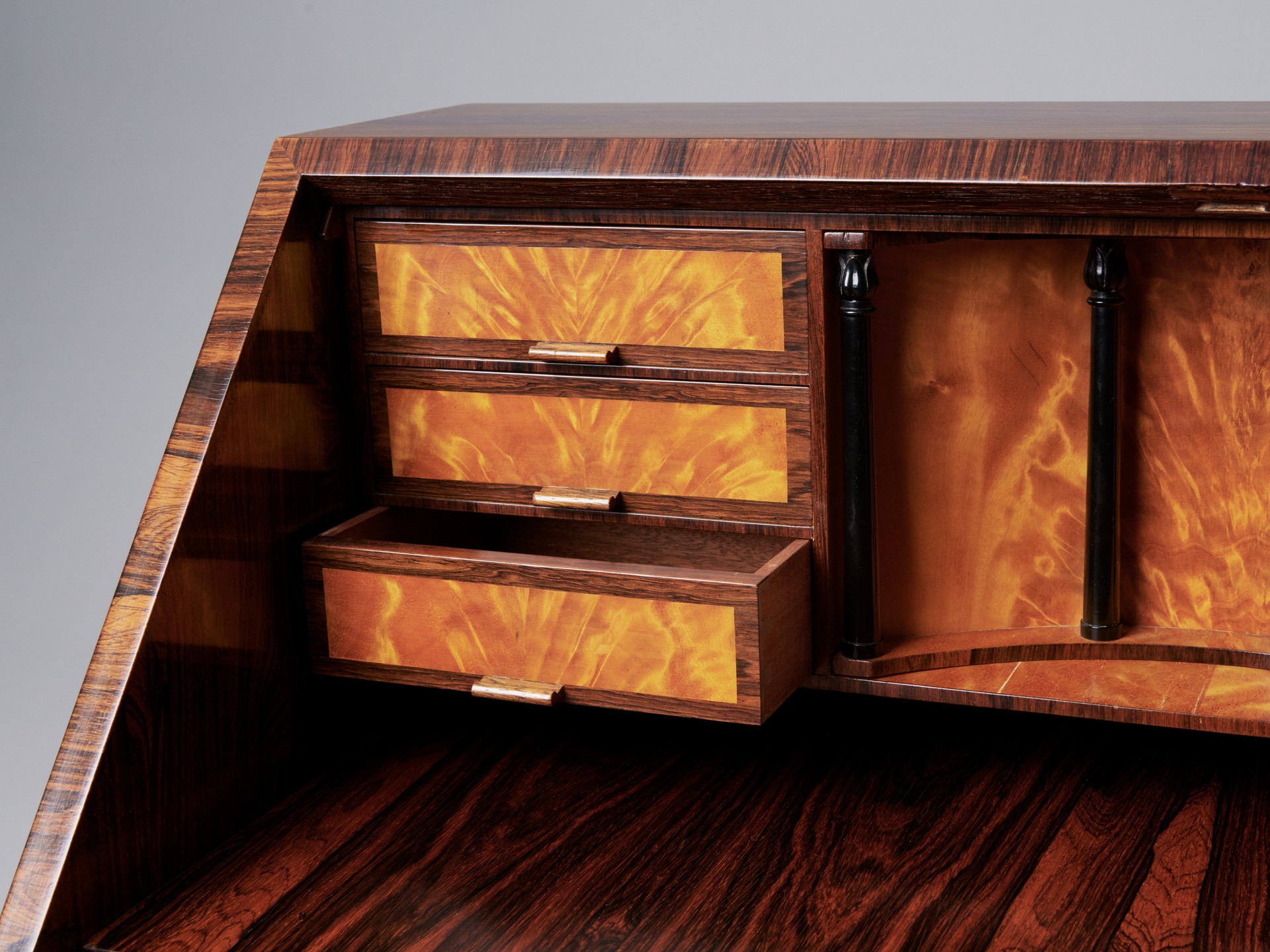 Desk image 8