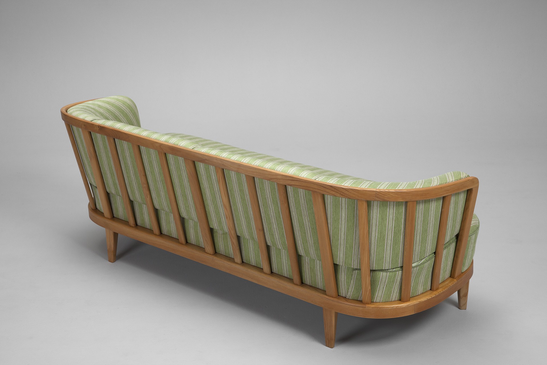 Sofa image 3