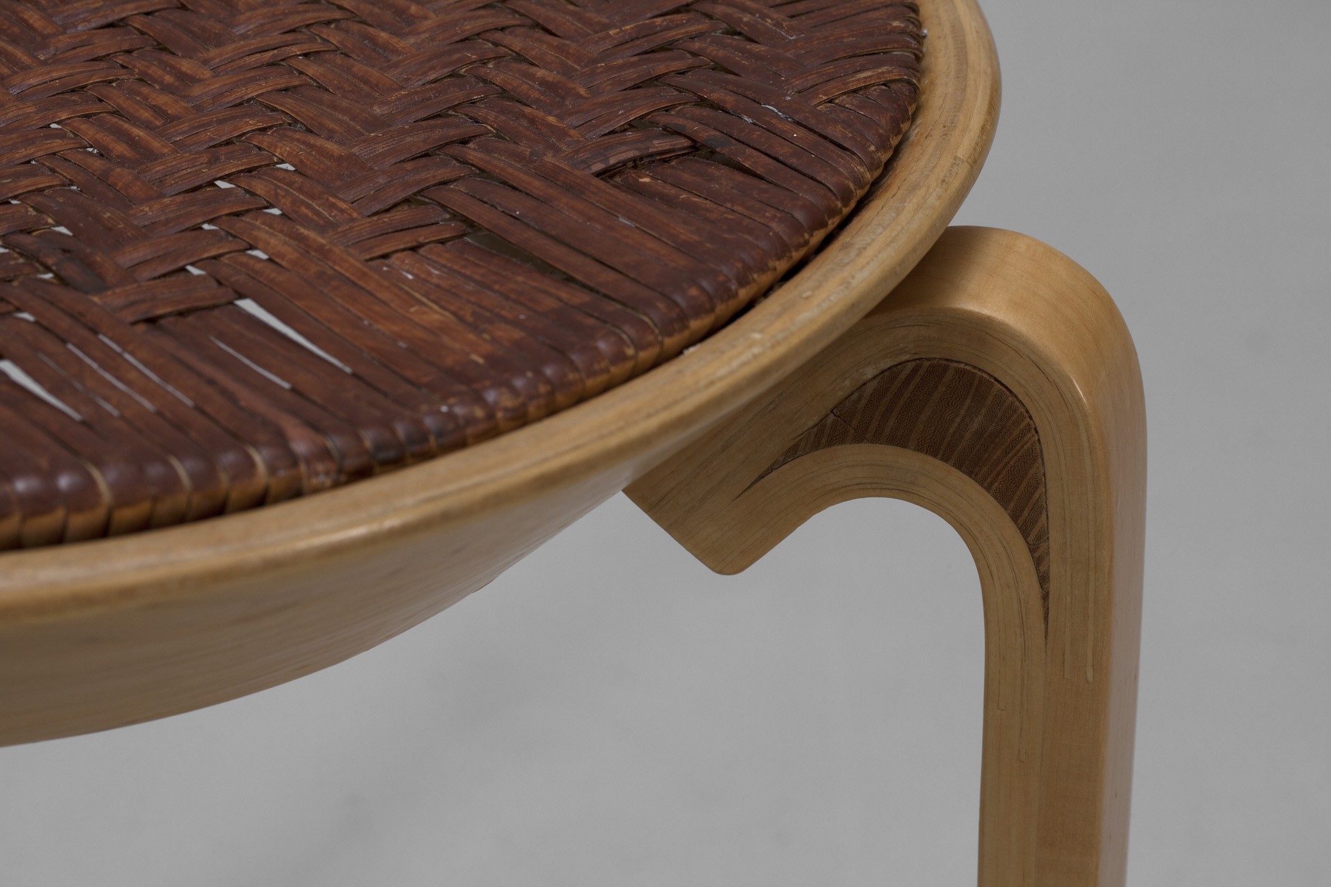 V63 Stool image 4
