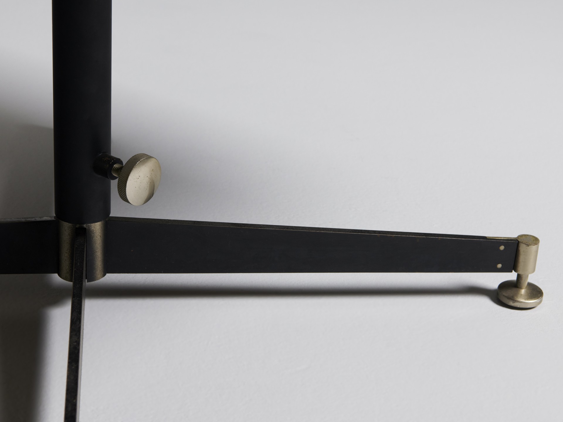 Tray Table image 9