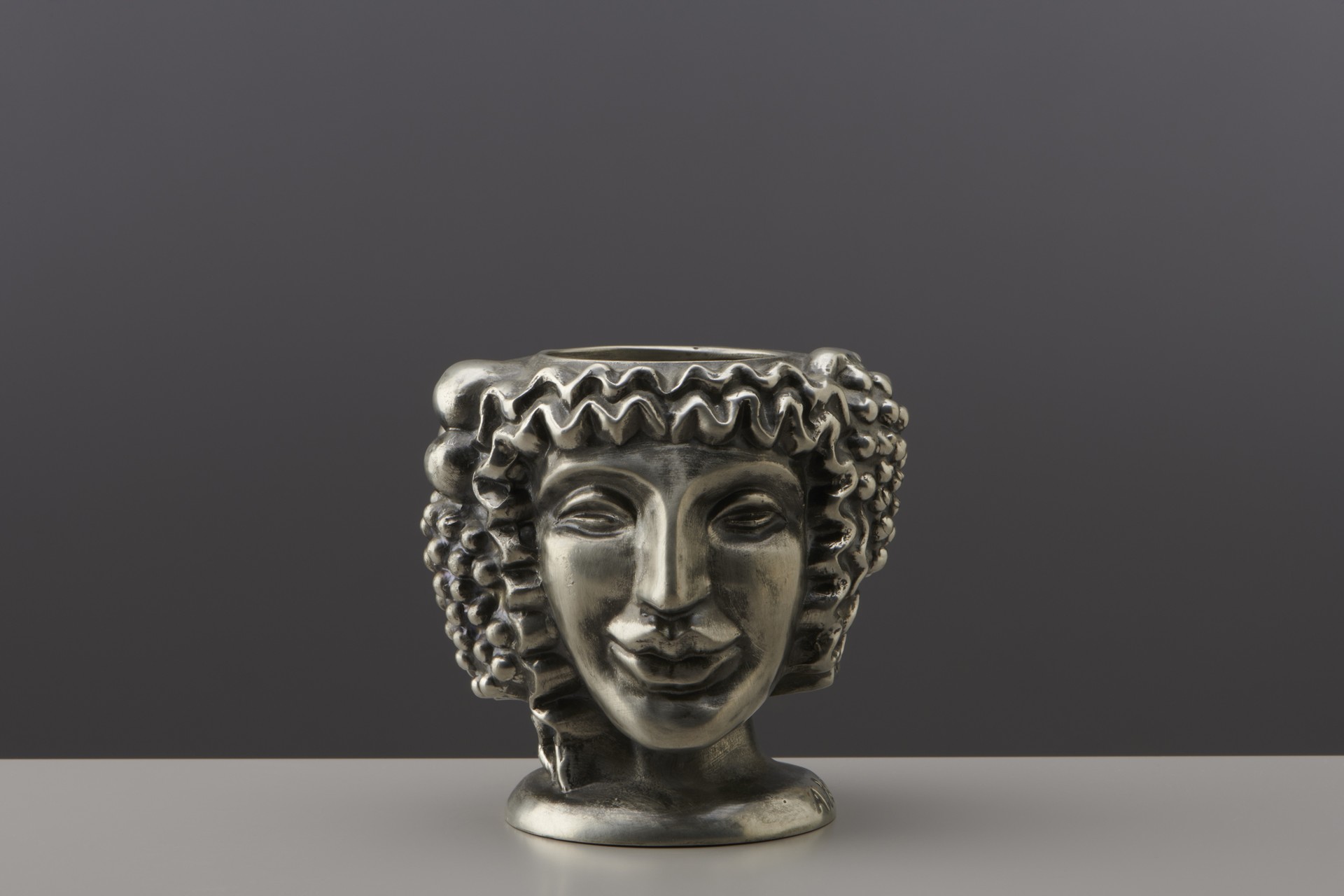 'Janus Head' Vase image 2