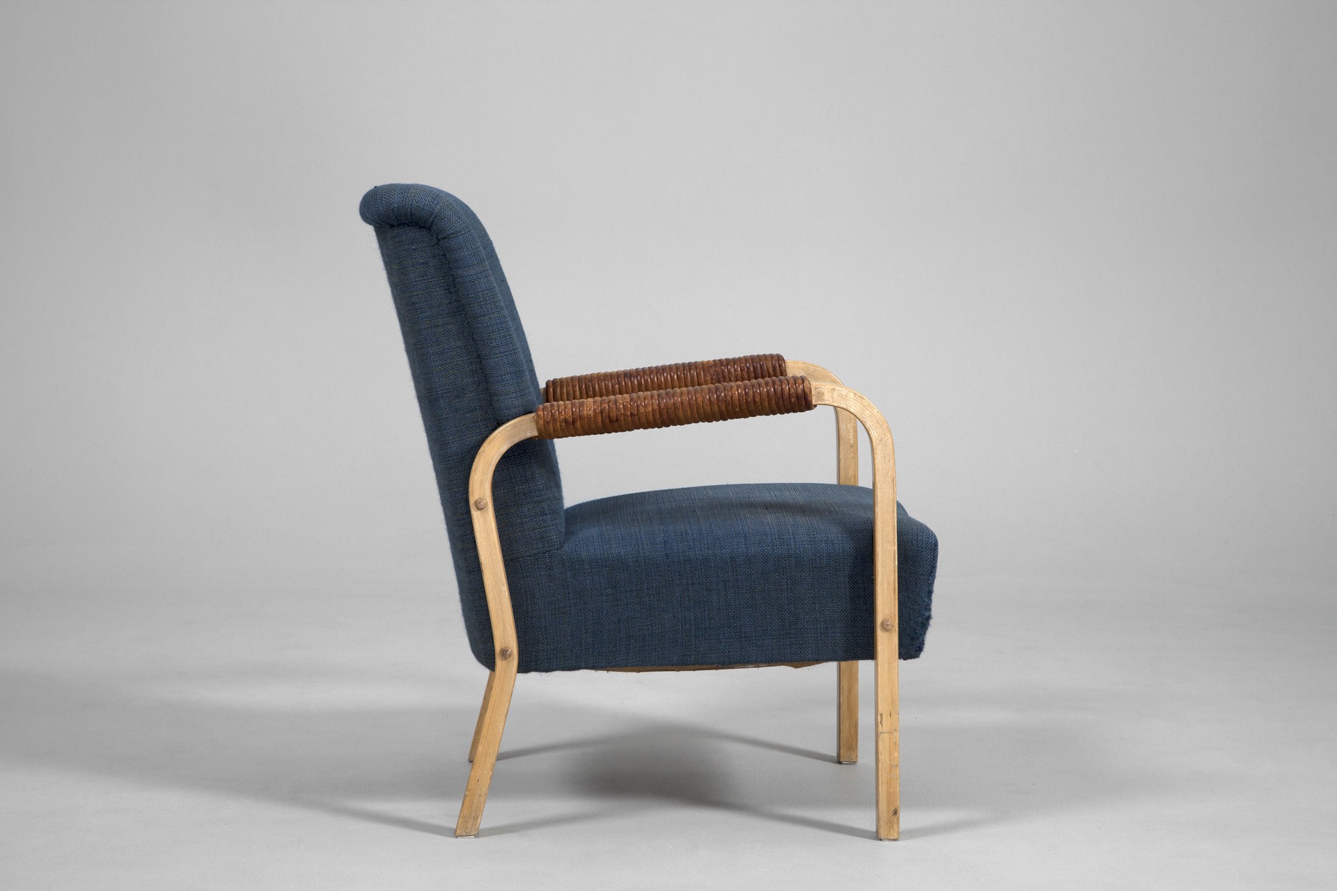 Armchair Model no. 47 image 2