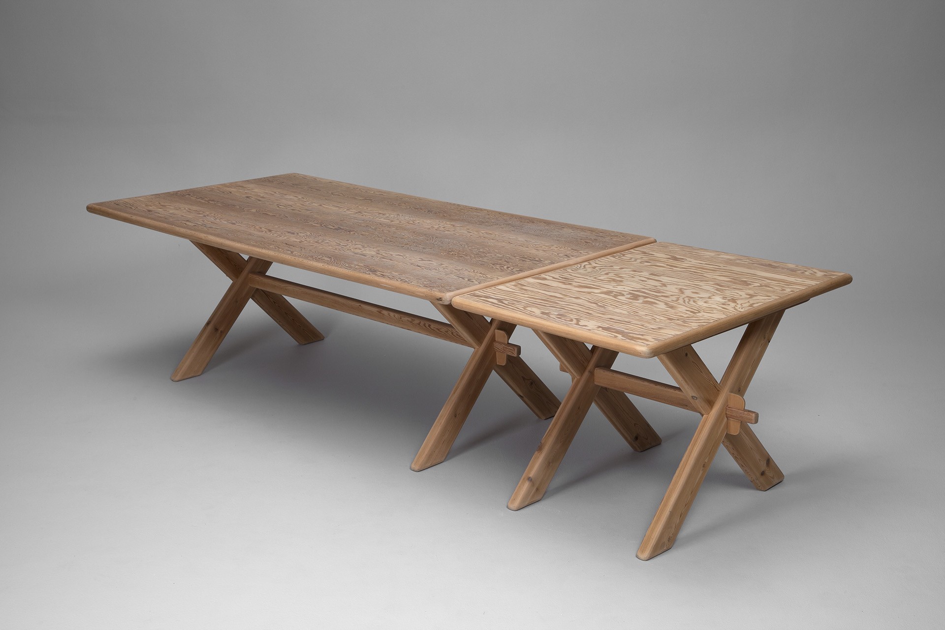 Dining Table image 2
