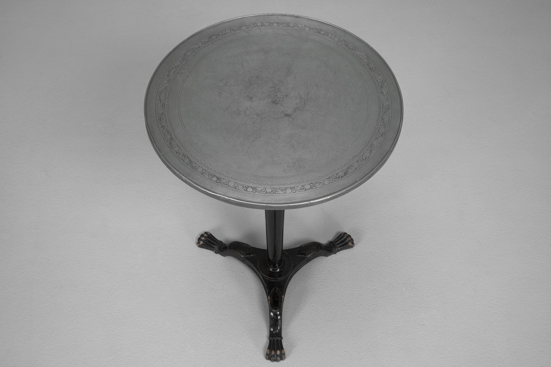 Side Table image 3