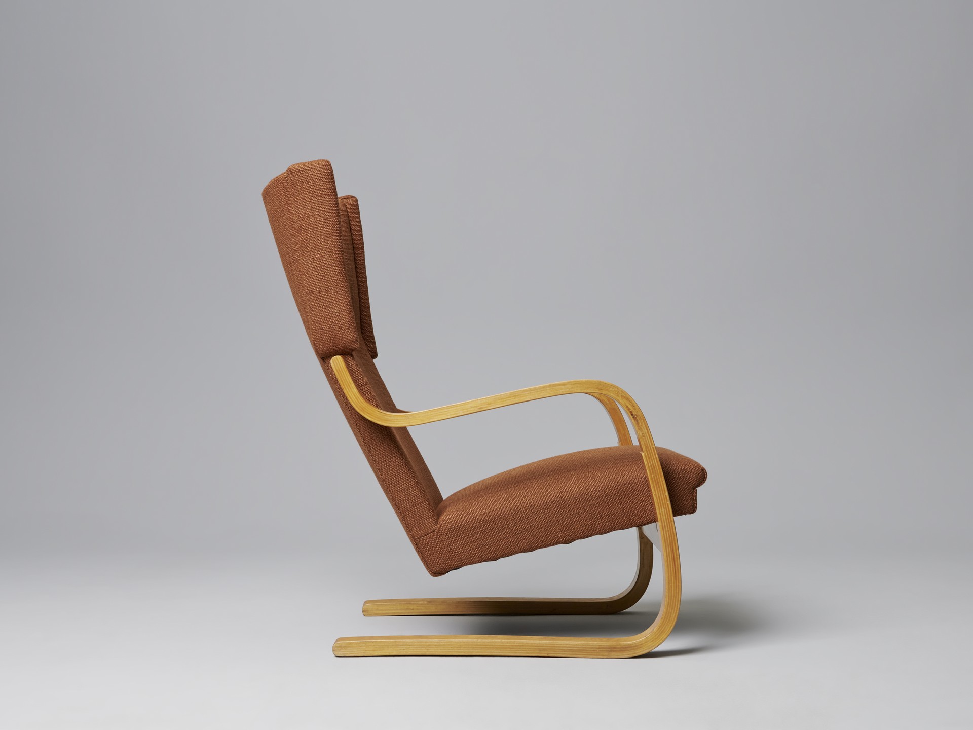 Highback Armchair image 3