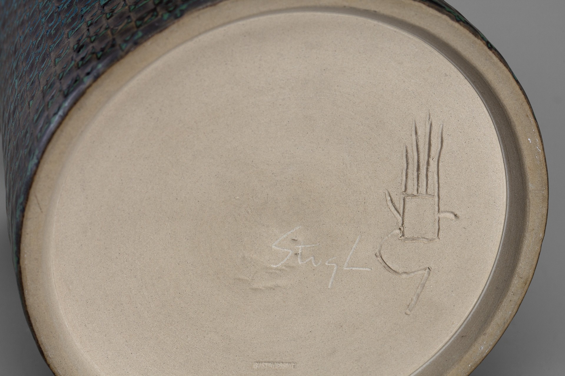 Vase image 4