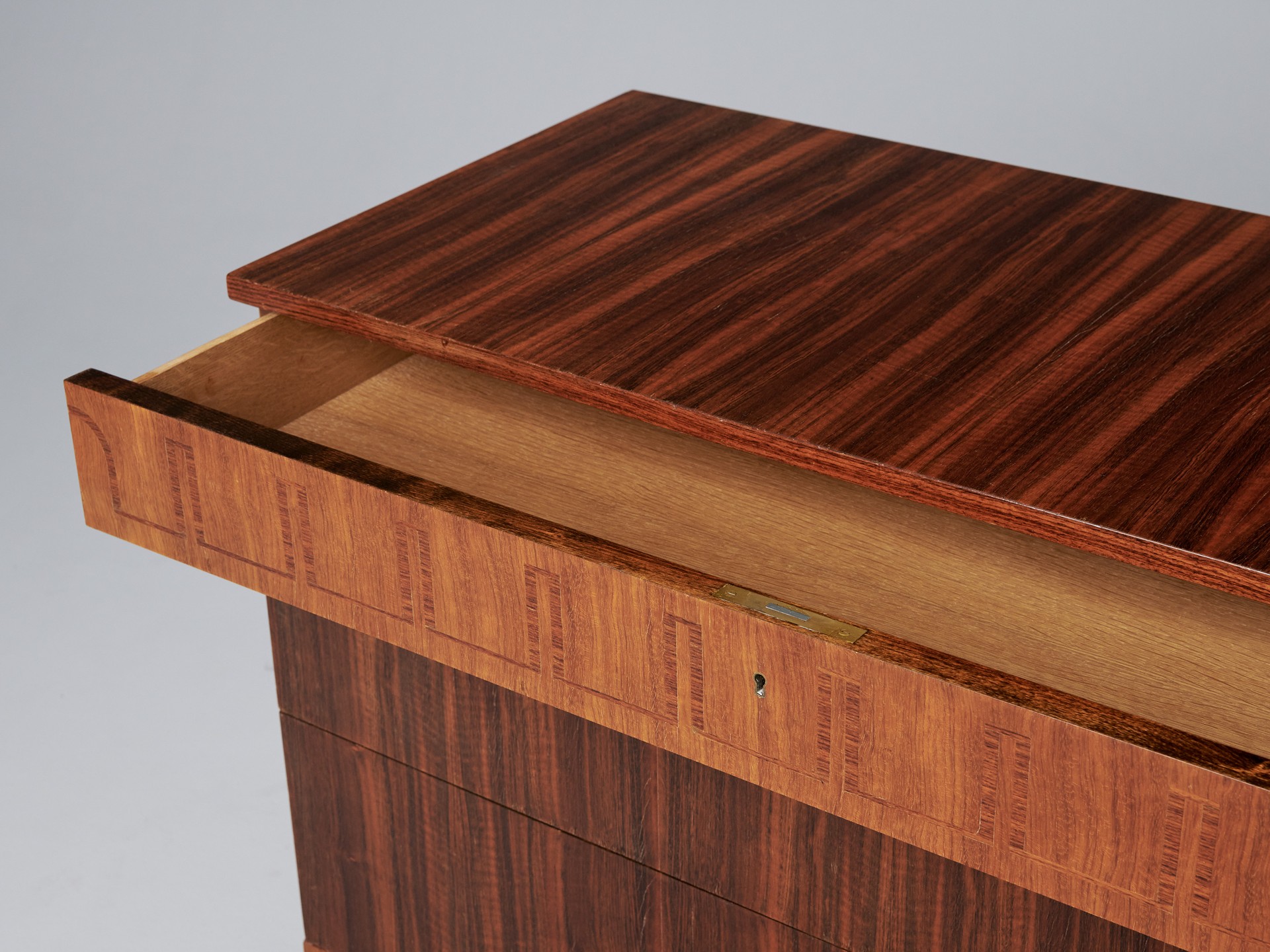 Bureau image 5