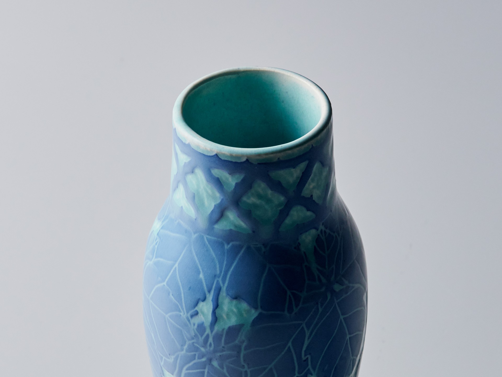 Vase image 4