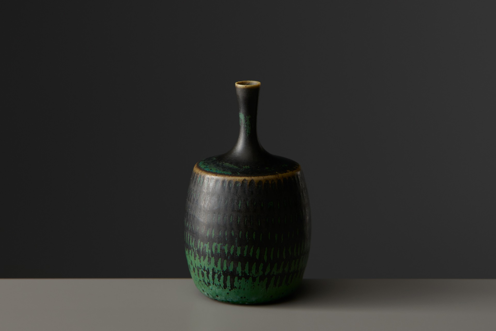 Set of 5 Miniature Vases image 5