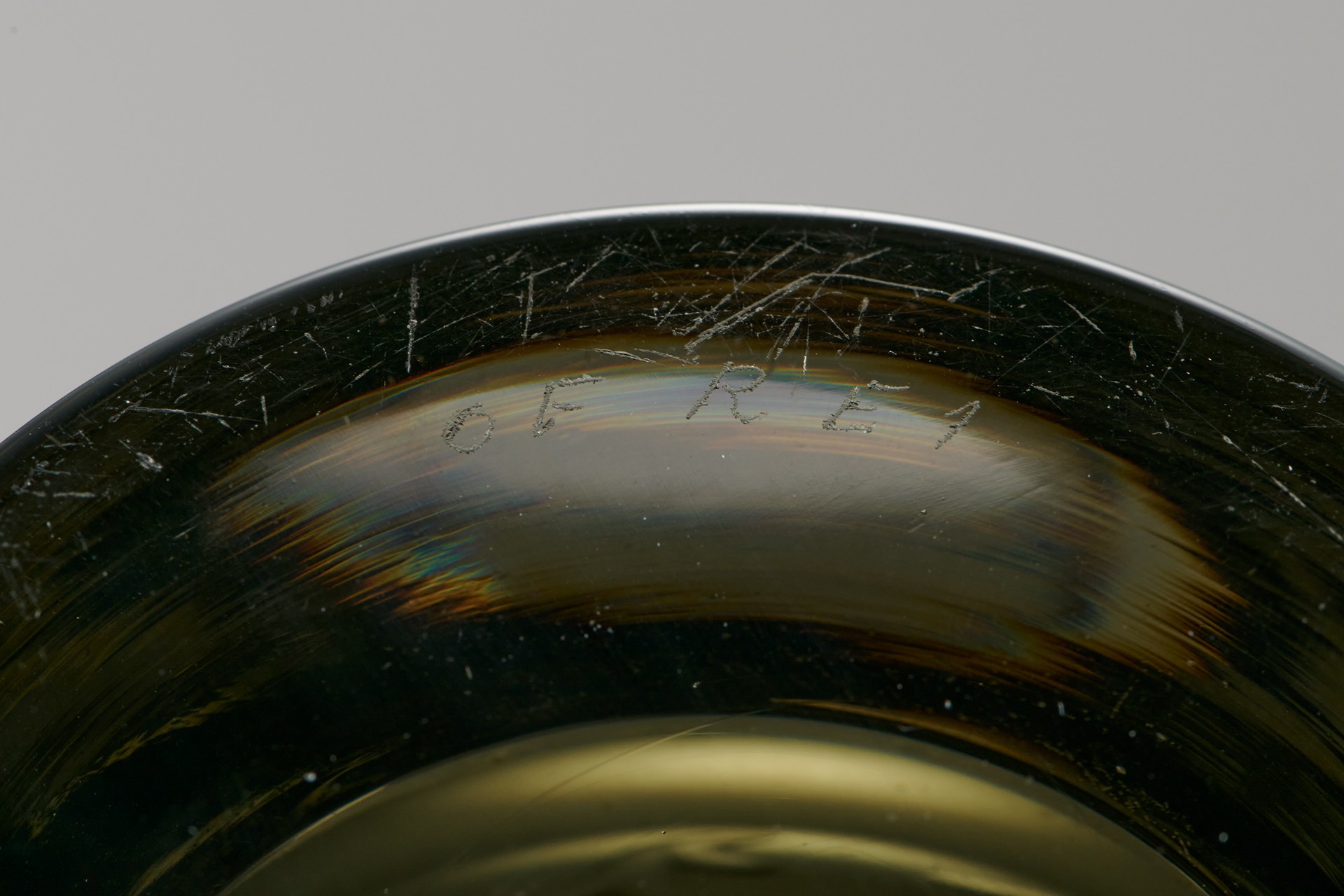 Vase image 4
