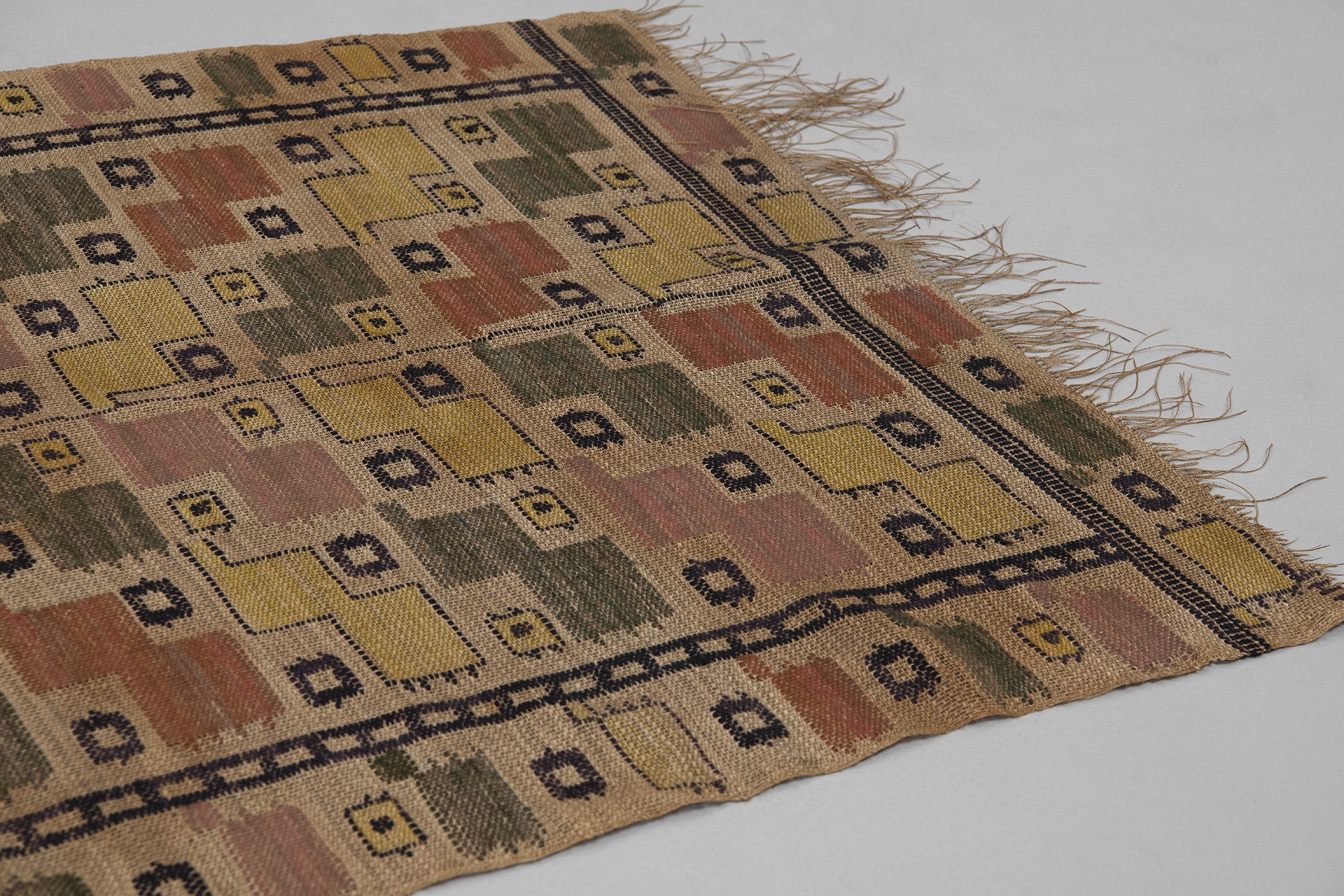 Early Tapestry image 5