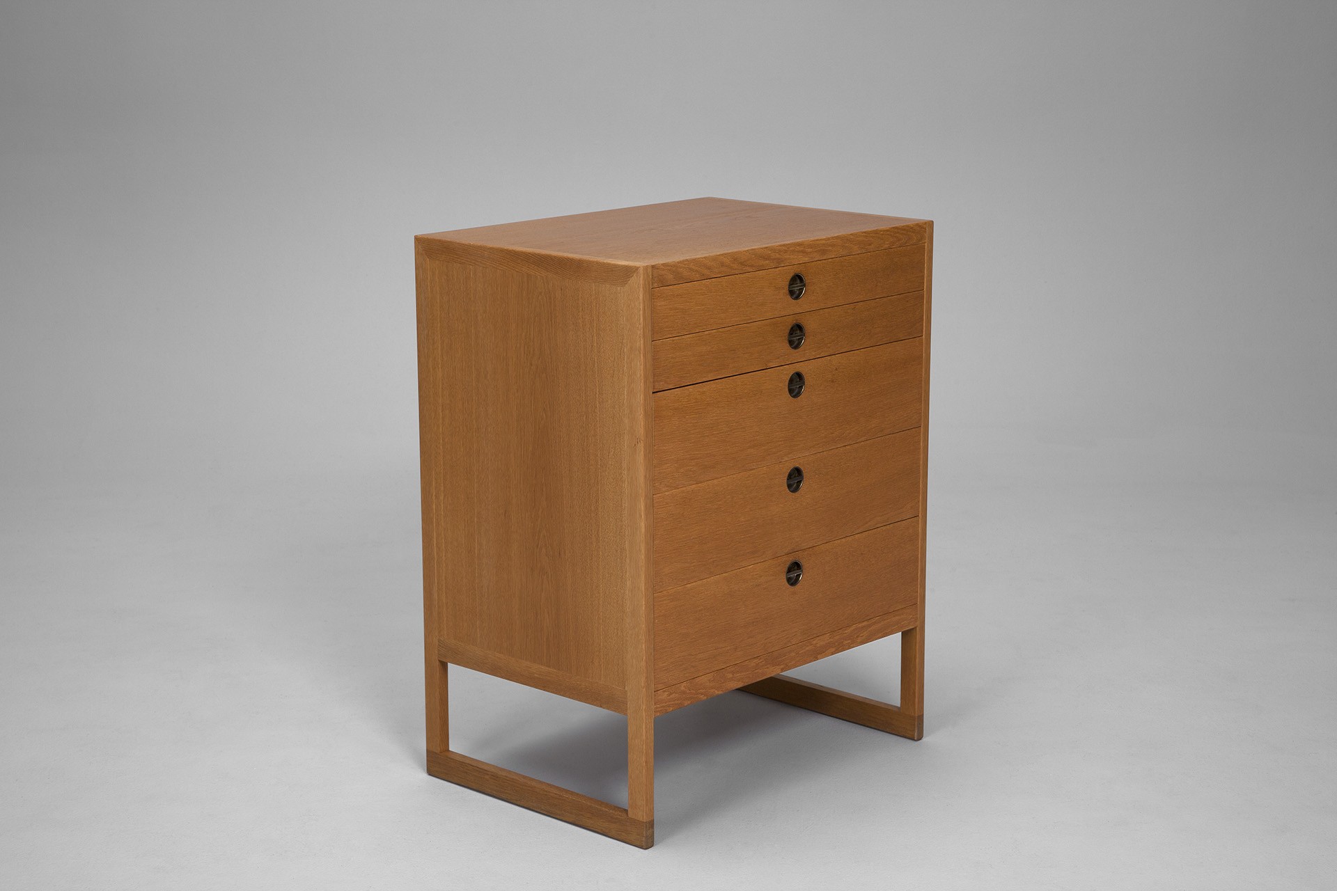 Chest Of Drawers image 2