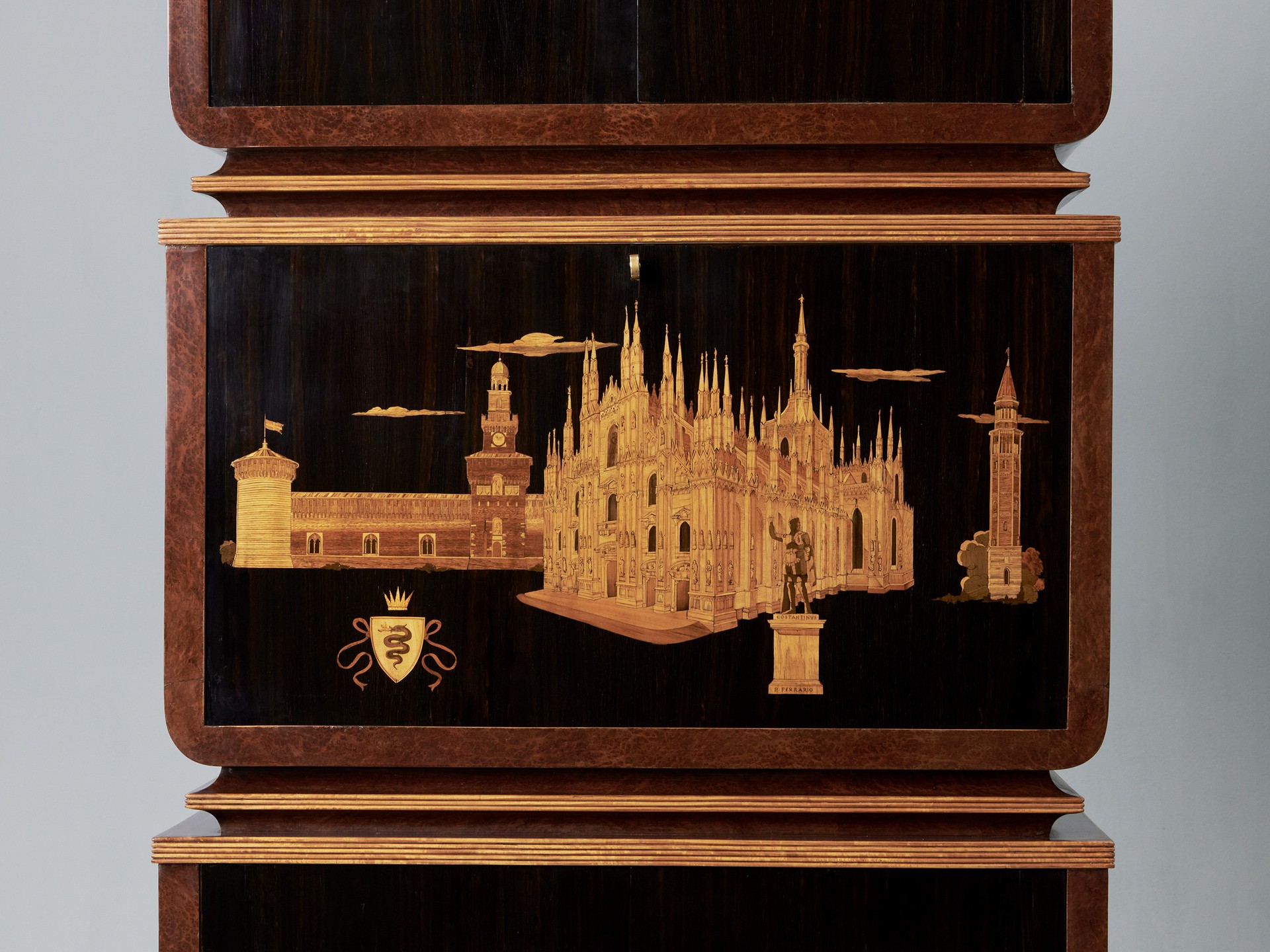 Bar Cabinet image 13