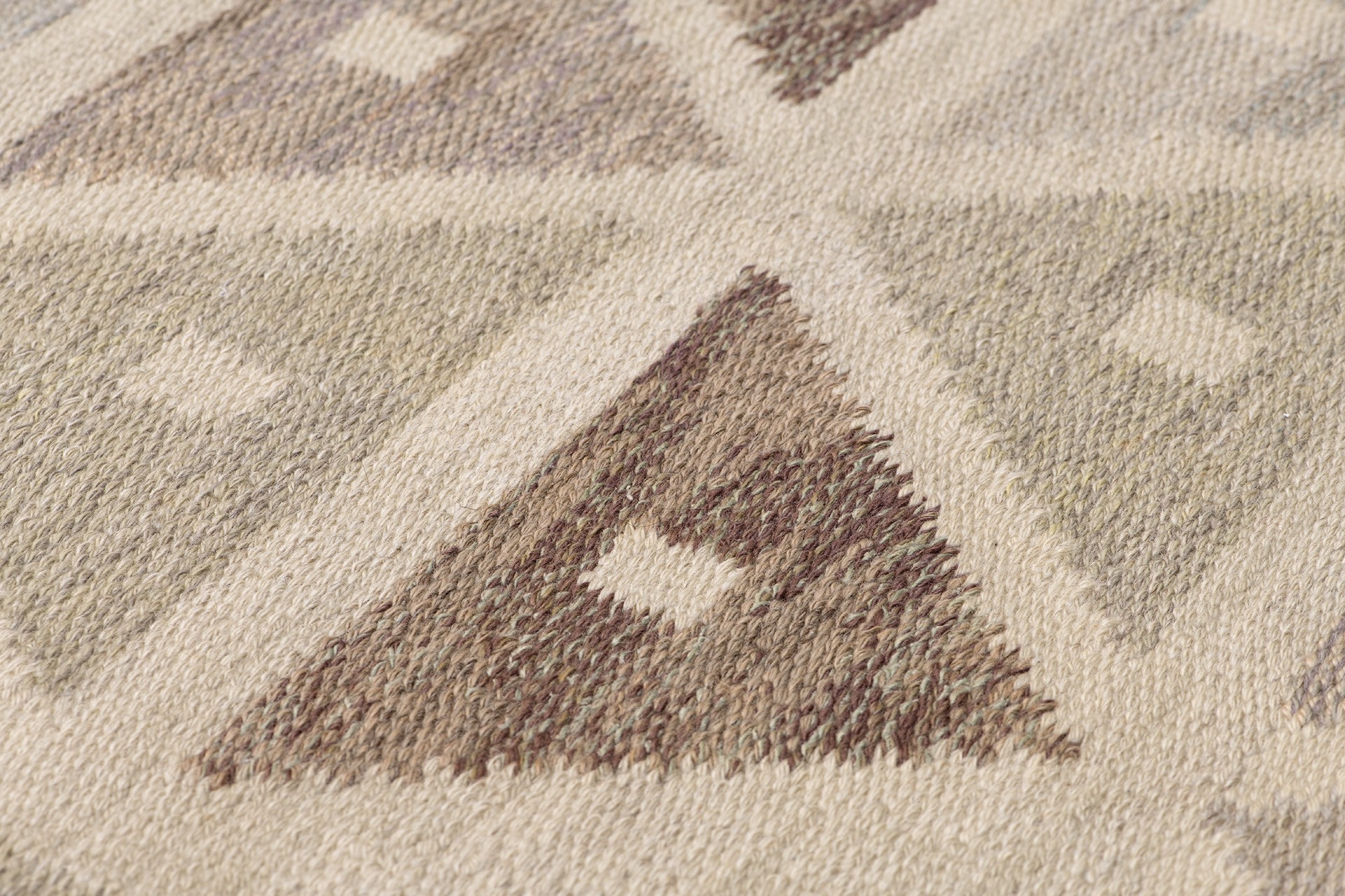Large "Harlequin" Carpet image 4
