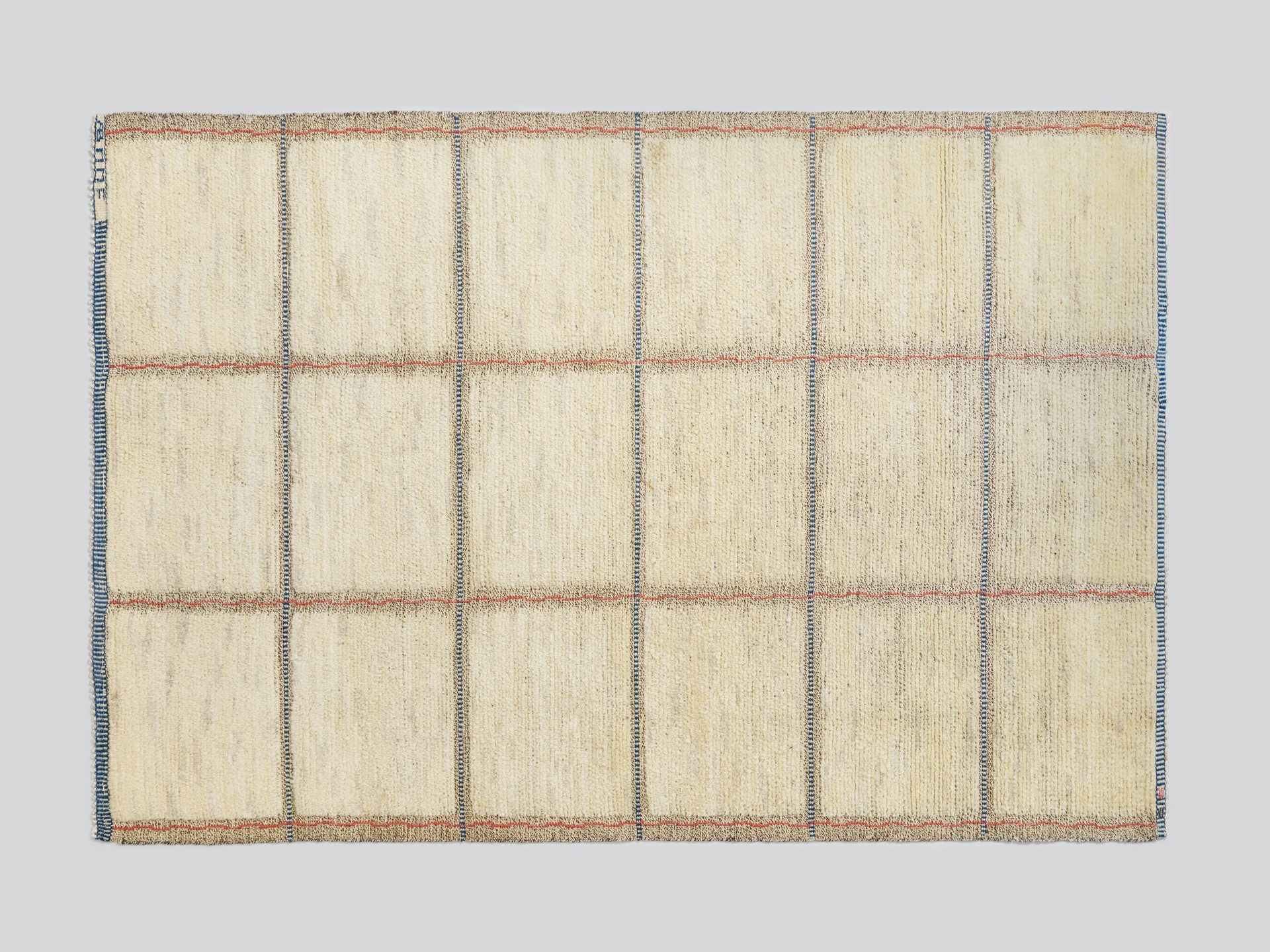 'Rutig Vit Halvflossa' Carpet
