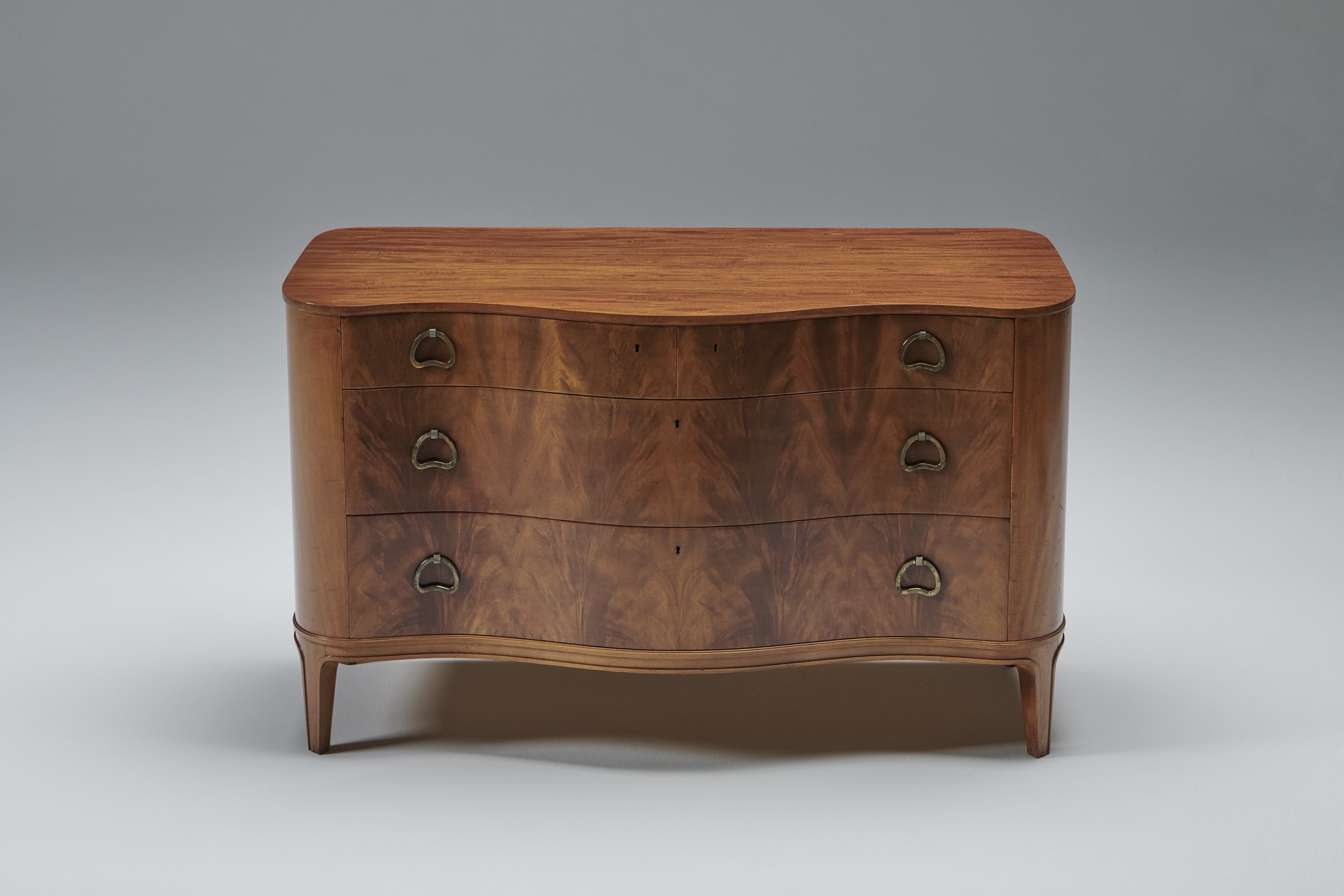 Chest of Drawers image 2