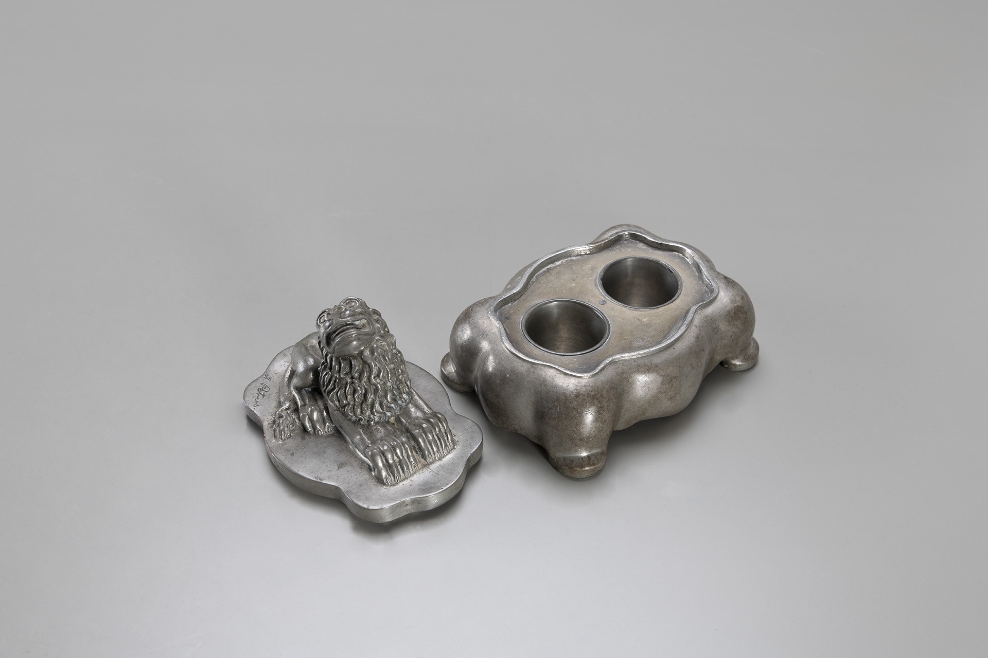 Lidded Inkwell image 4