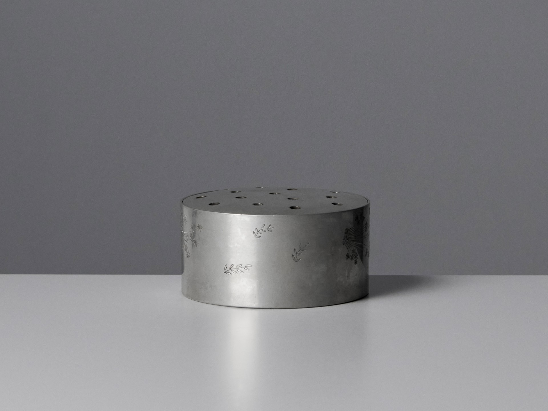 Flower Holder image 2