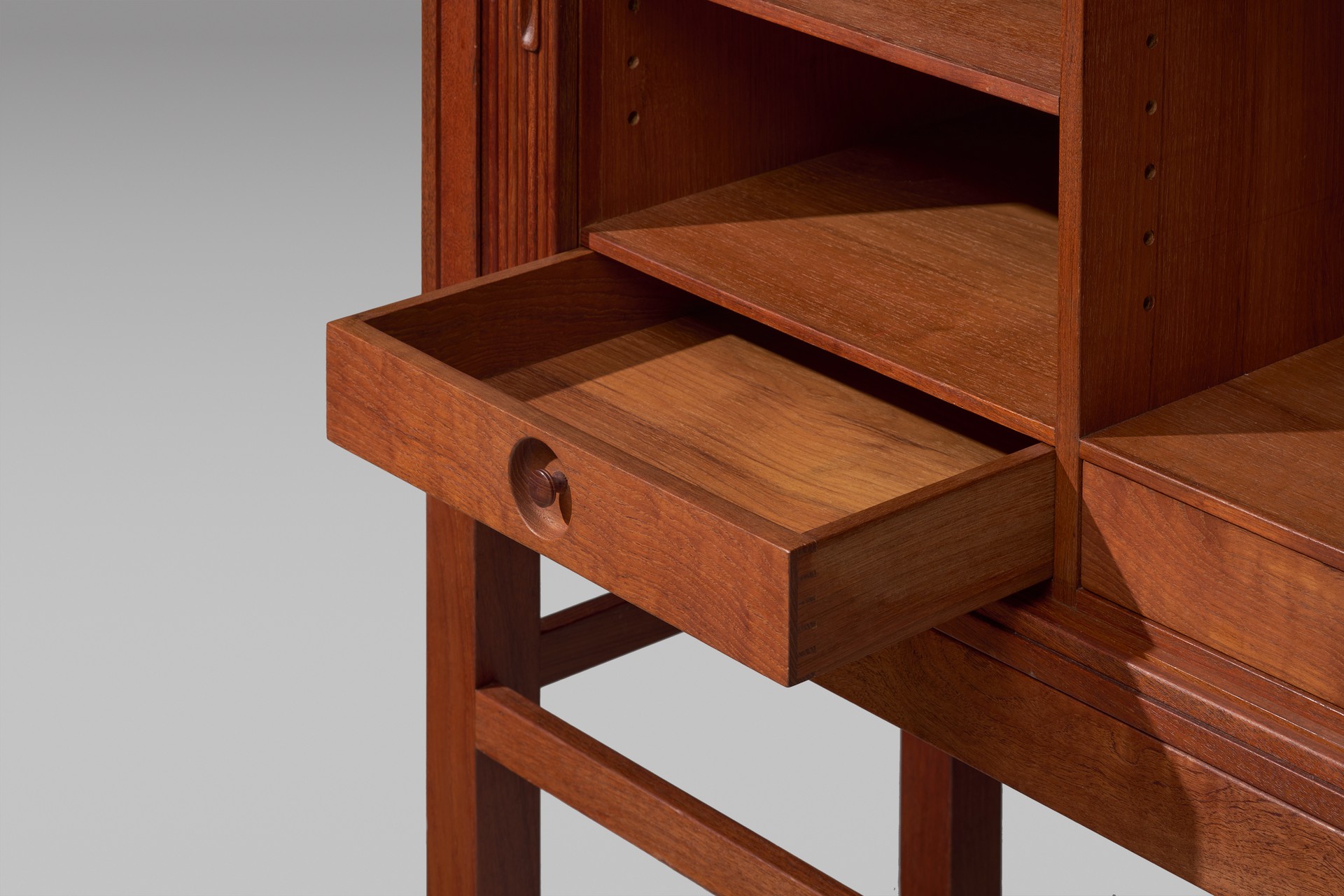 Unique Cabinet image 7