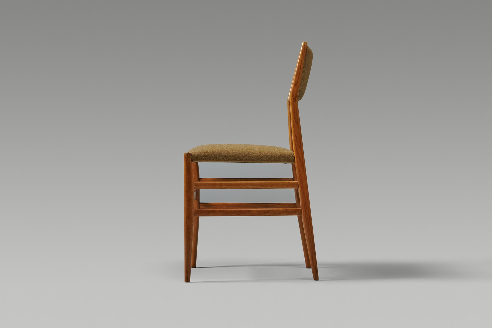 Set of Six 'Leggera' Chairs image 5