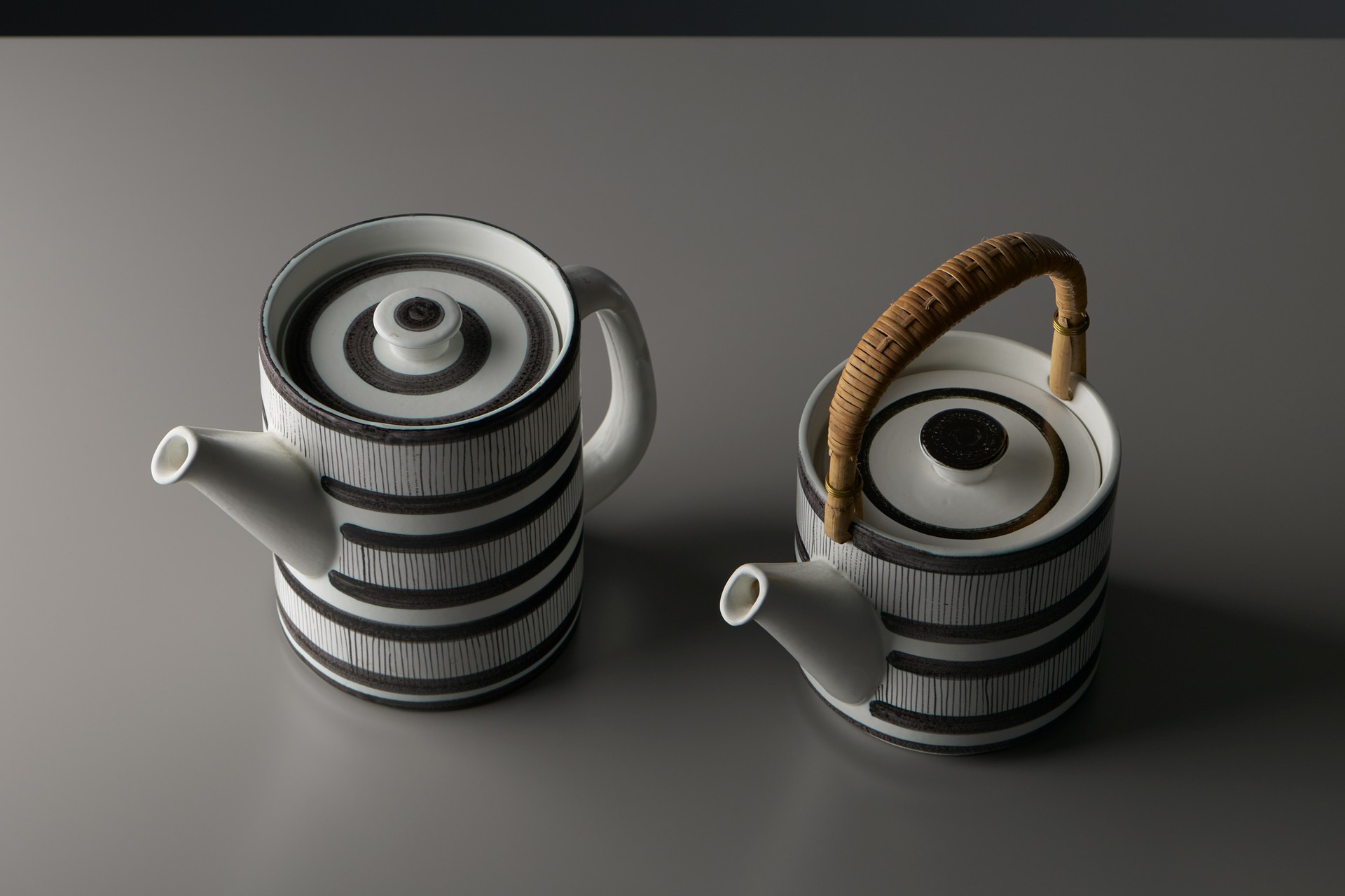 'Colorado' Teapots image 4