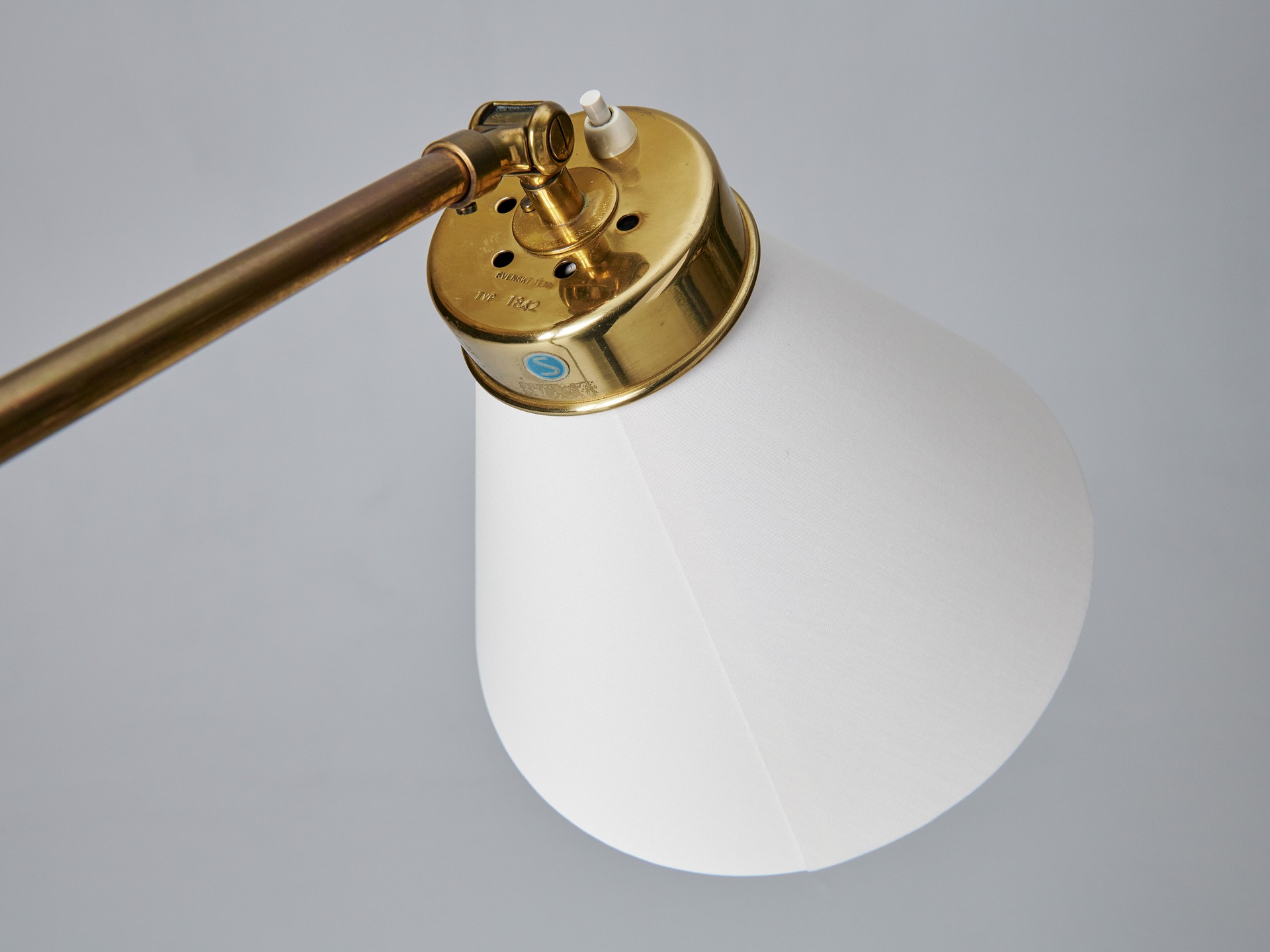 Adjustable Floor Lamp image 3
