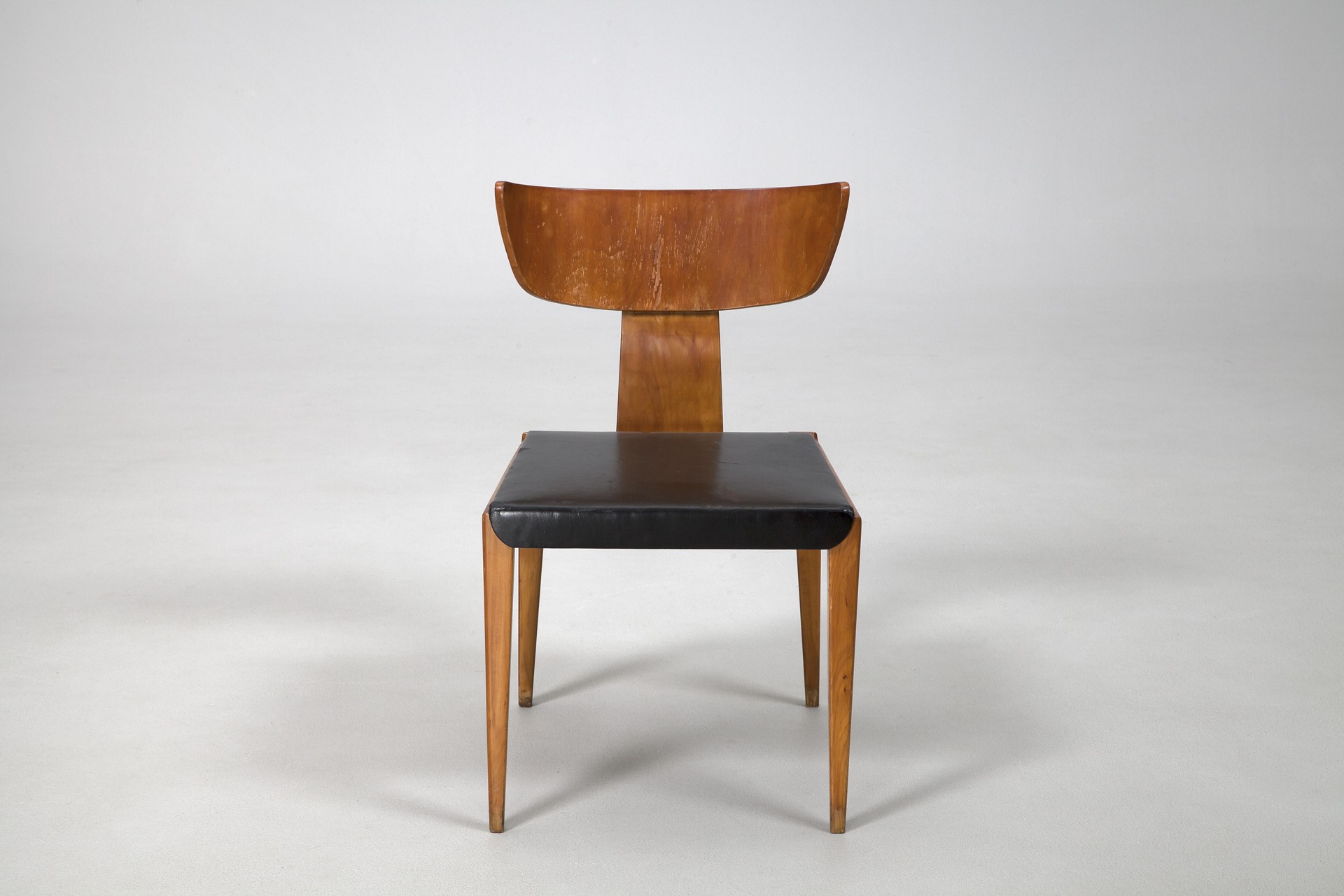 Chair image 3