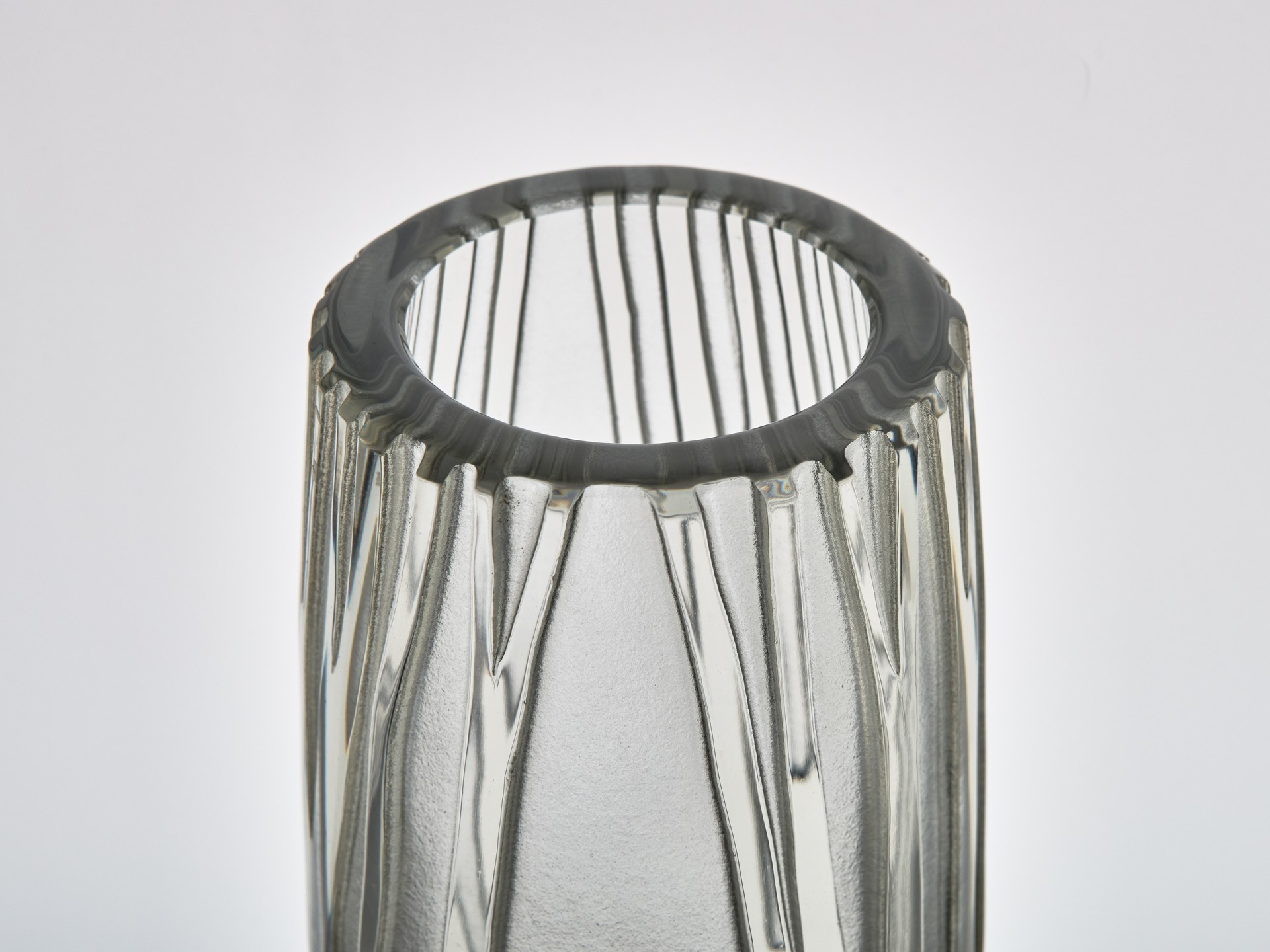 Vase image 3