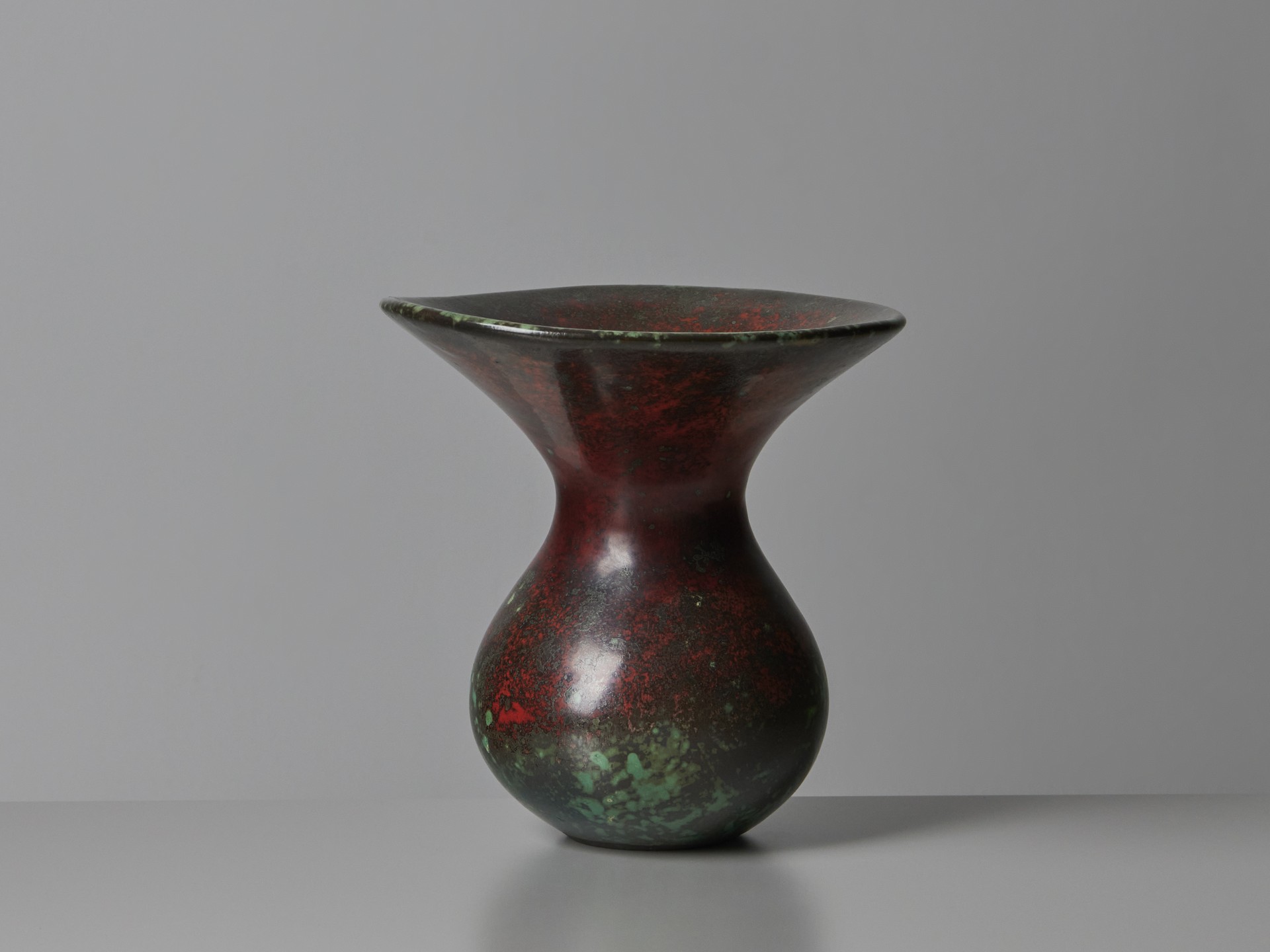 Vase image 4