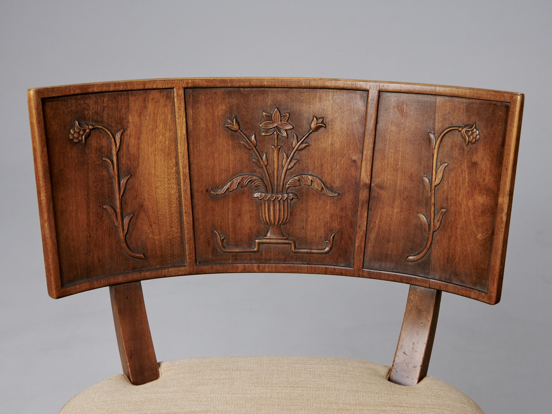 'Caesar' Chairs image 5