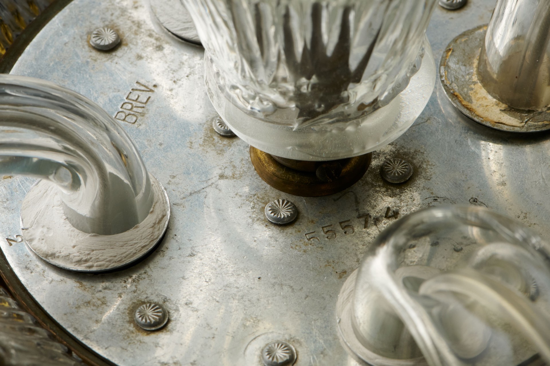 Chandelier image 8