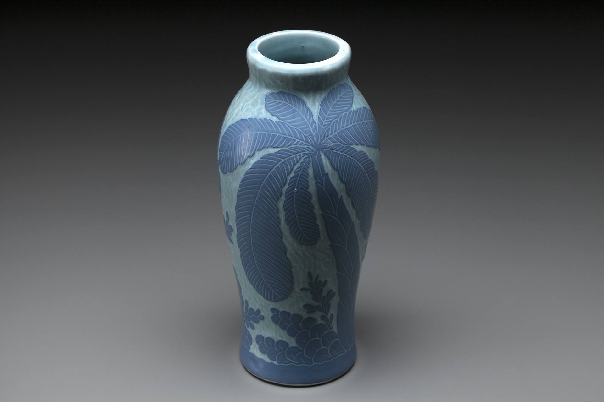 Group of Three Josef Ekberg Vases image 3