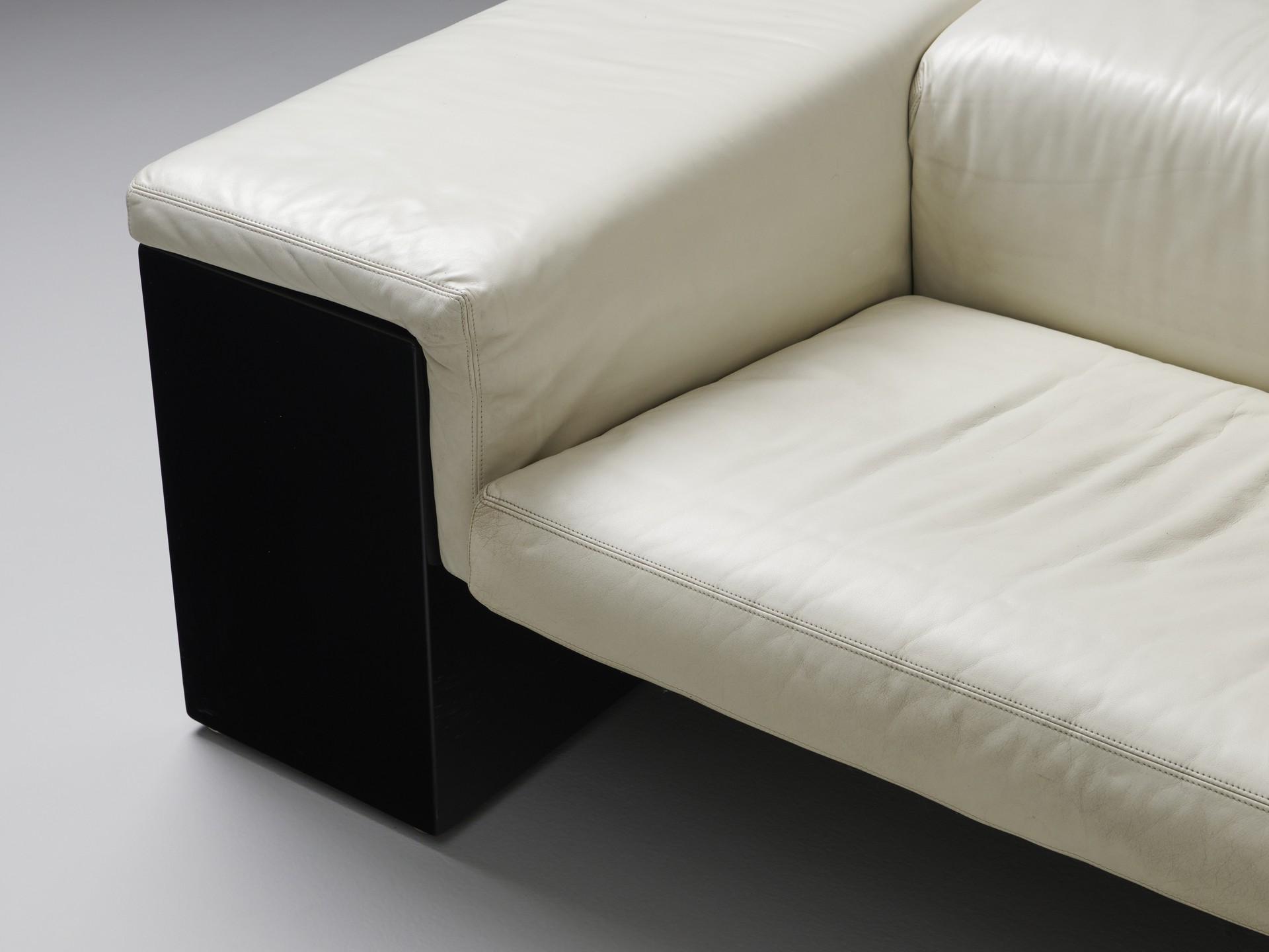 Pair of 'Brigadier' Sofas image 7