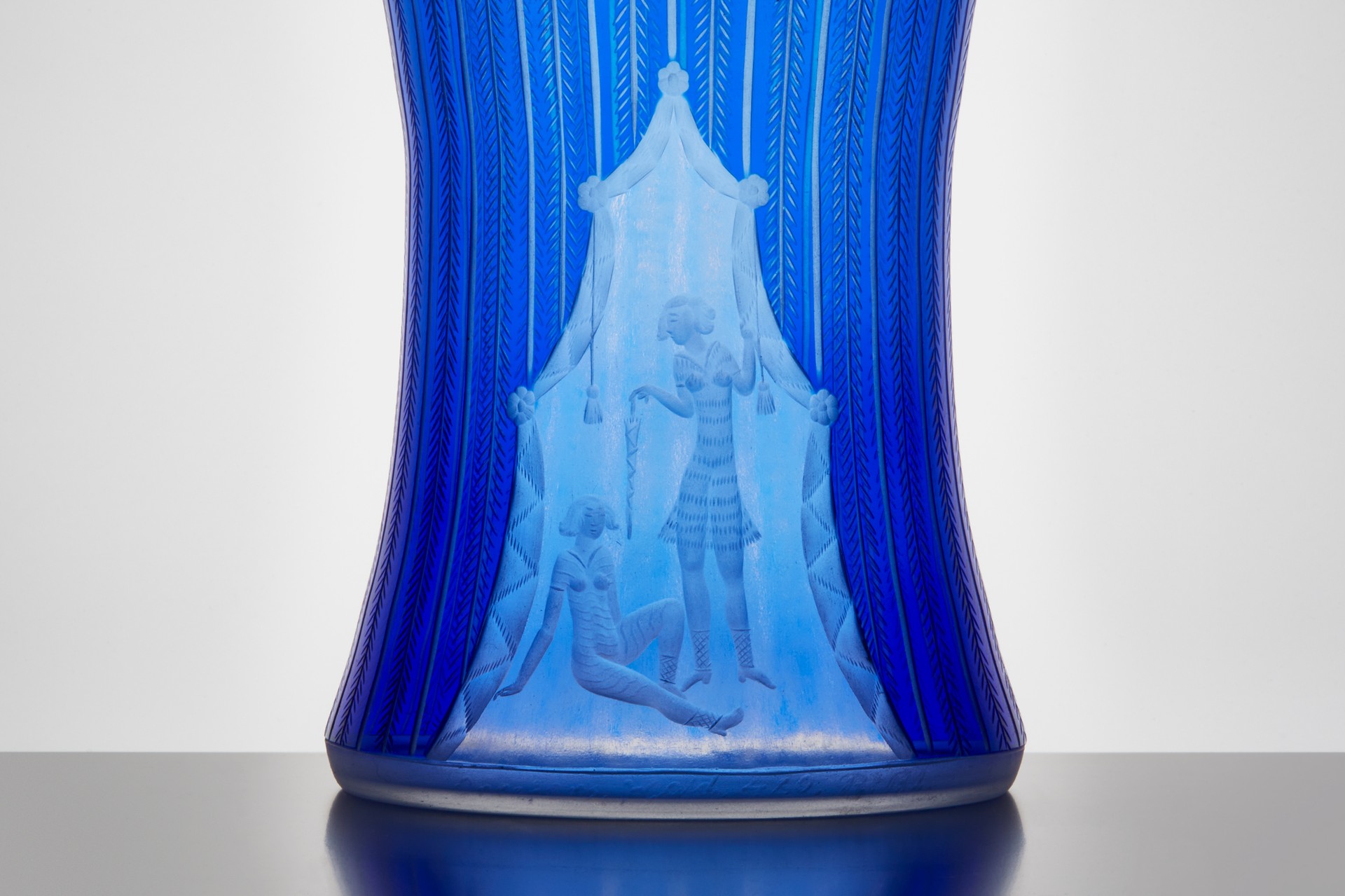 'The Bathing Tent' Lidded Jar image 4