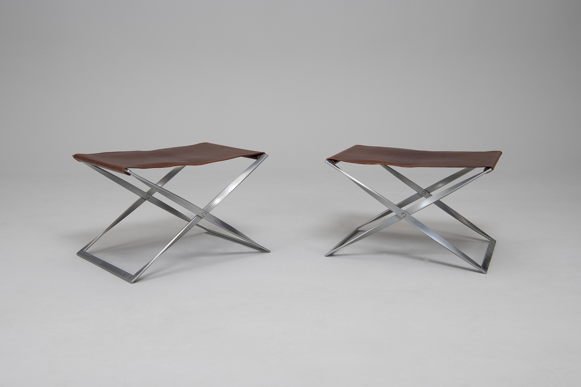 Pair of folding stools, Model no. PK-91 image 2
