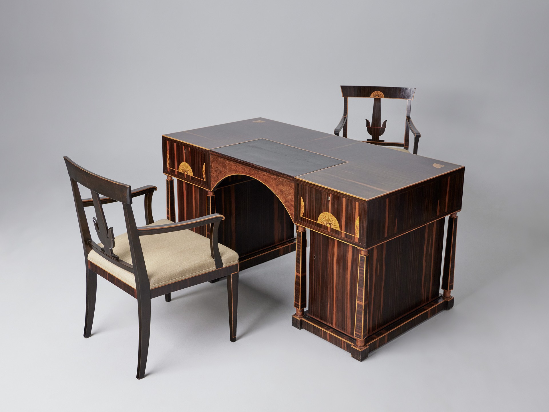 Neoclassical Desk image 10