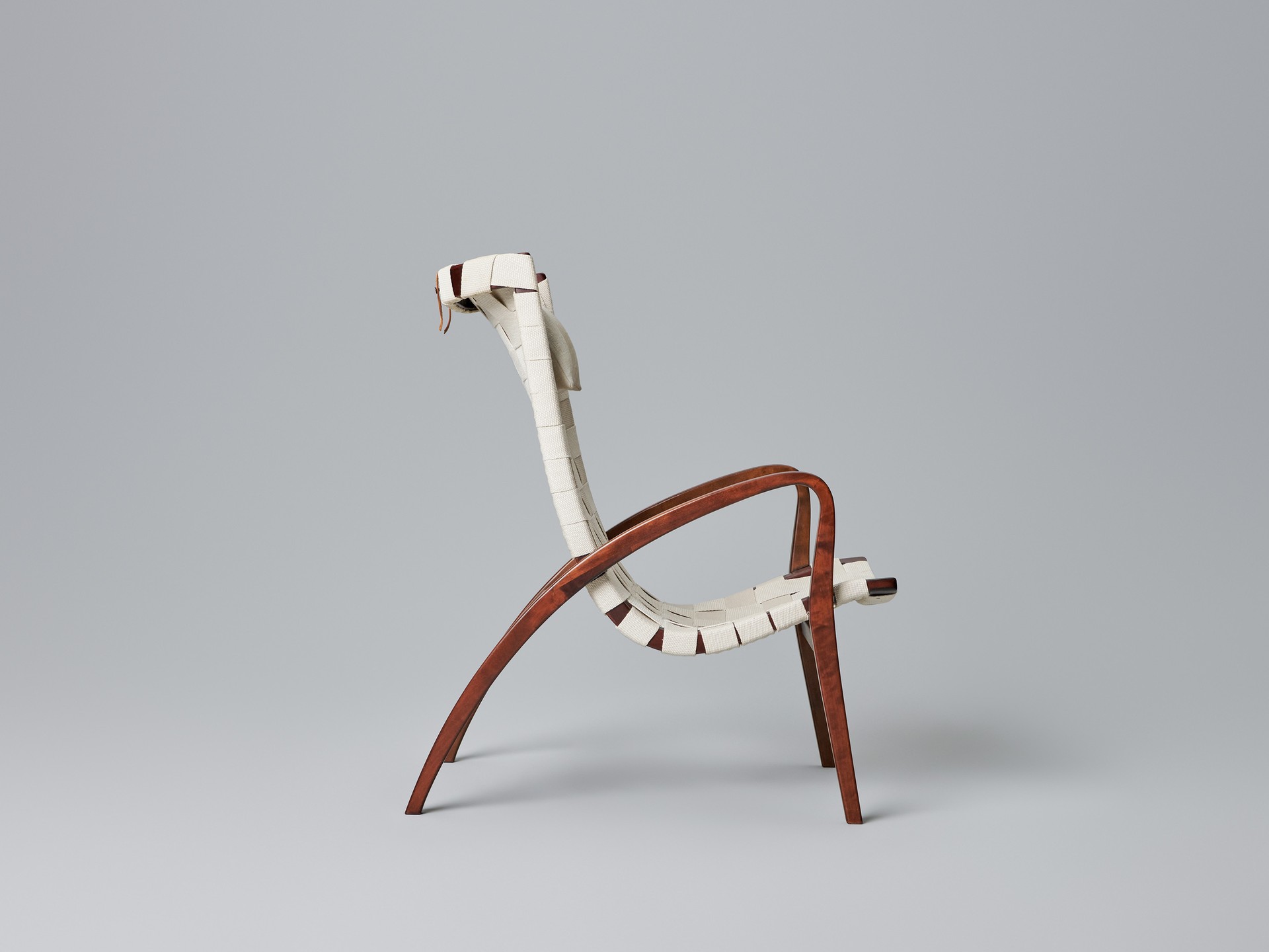 'Grasshopper' Armchair image 4