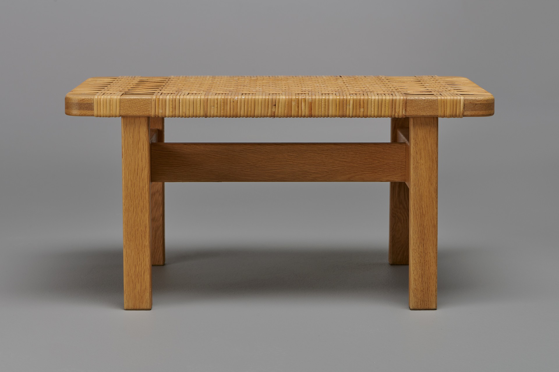 Bench/Stool, Model no. 5273 image 2