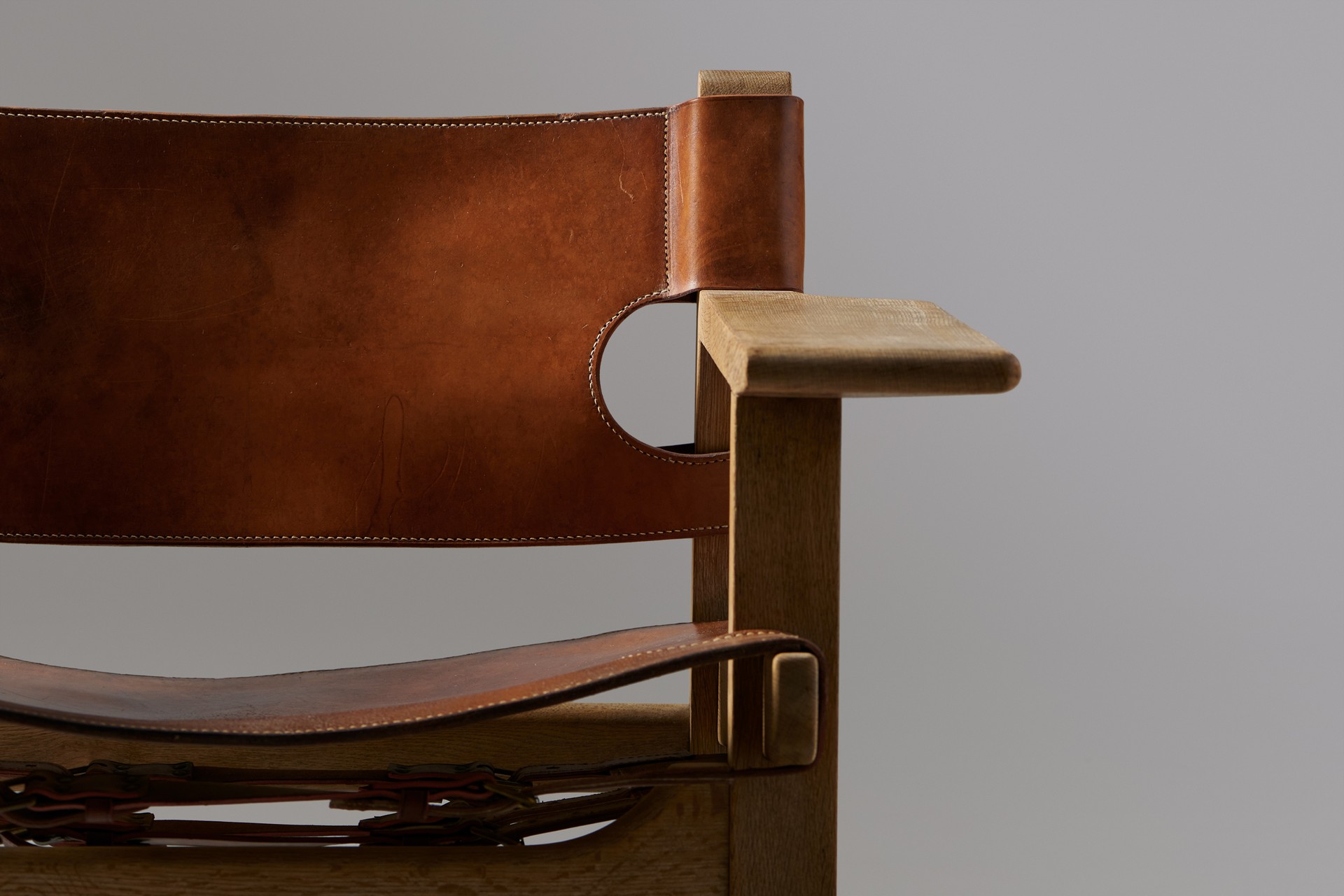 'Spanish' Armchair, Model no. 226 image 5